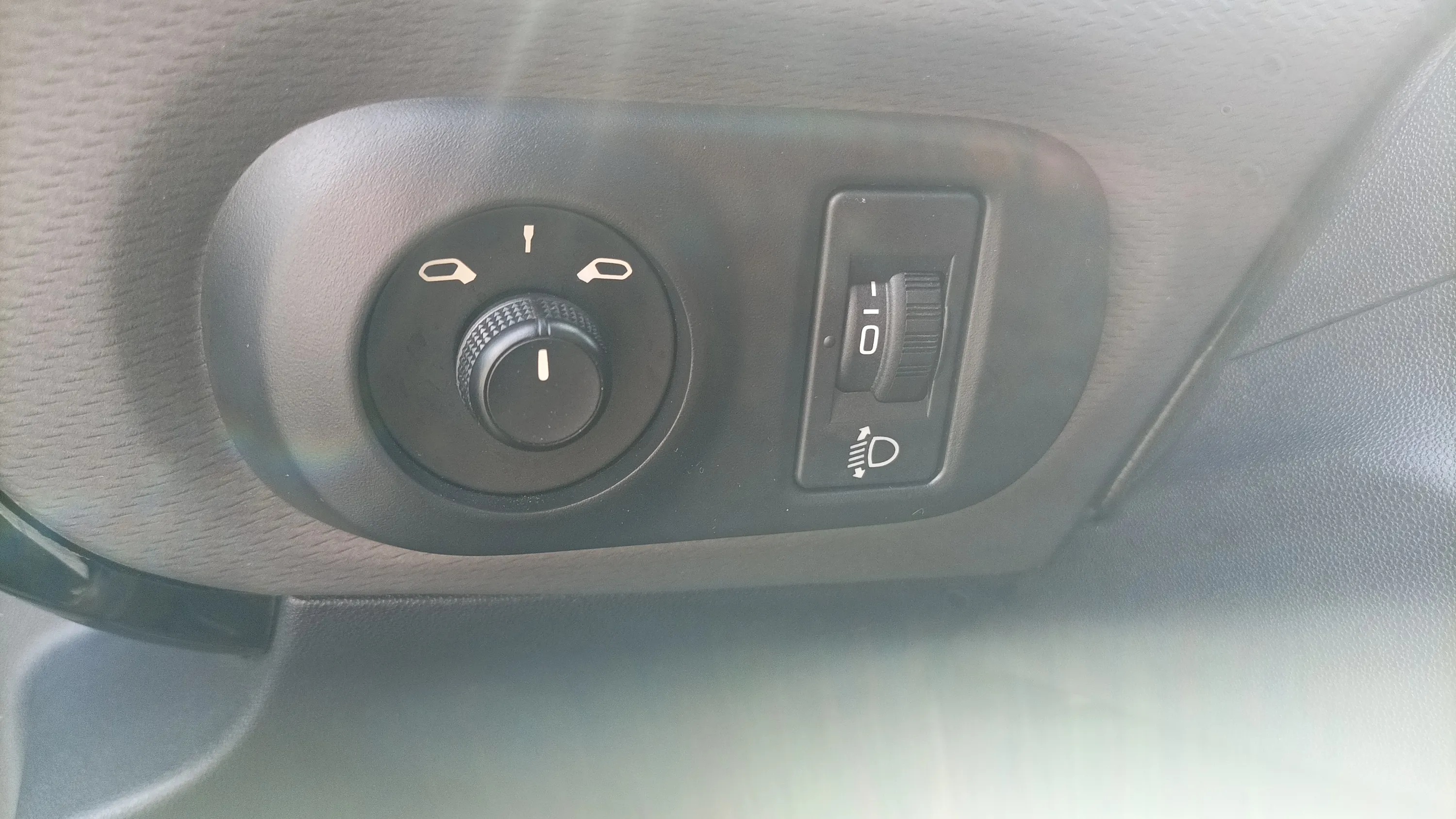 Citroën C4 Cactus PureTech Feel - foto 17