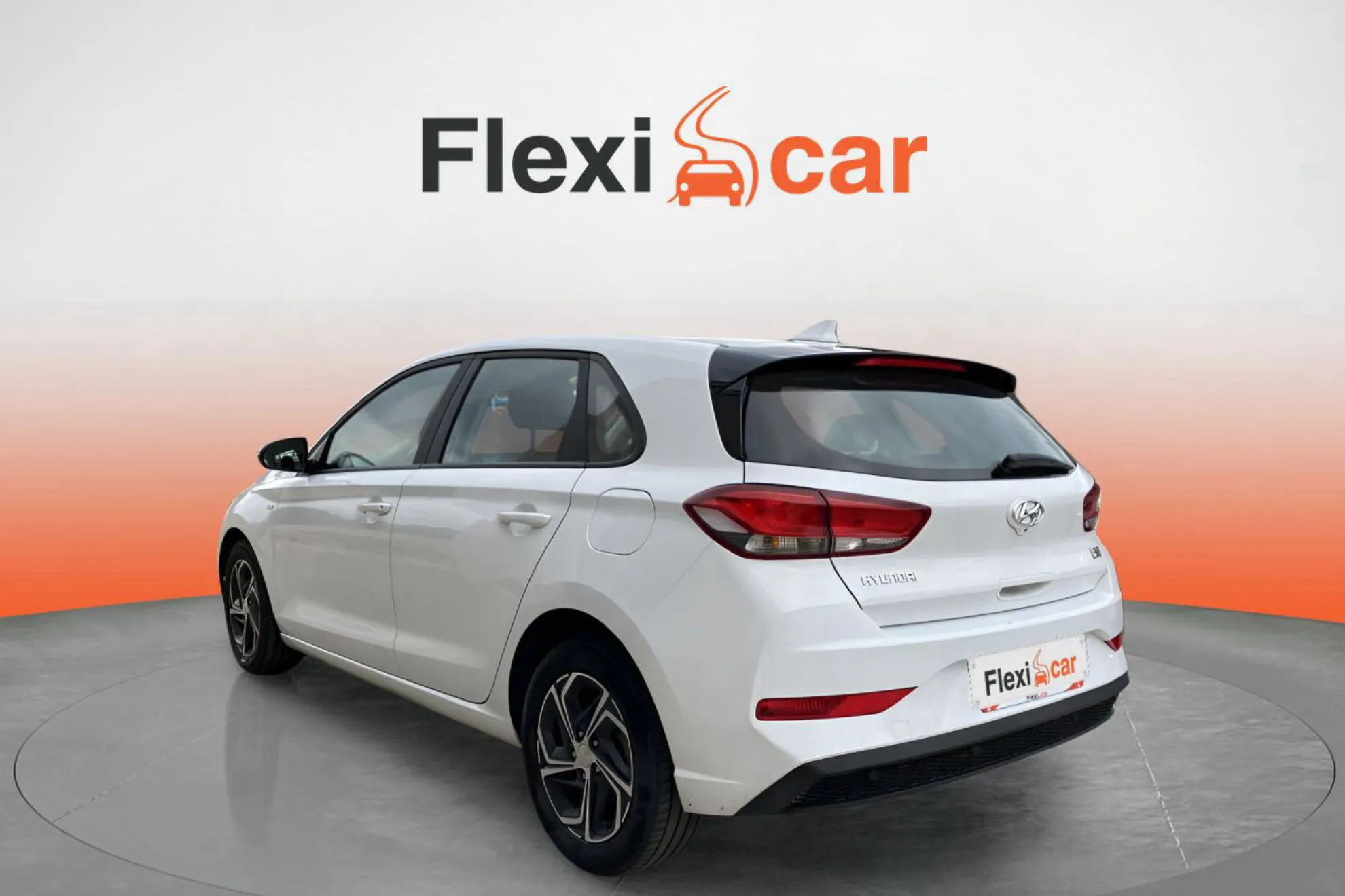Hyundai i30 1.6 CRDi 48V Klass LRR - foto 8