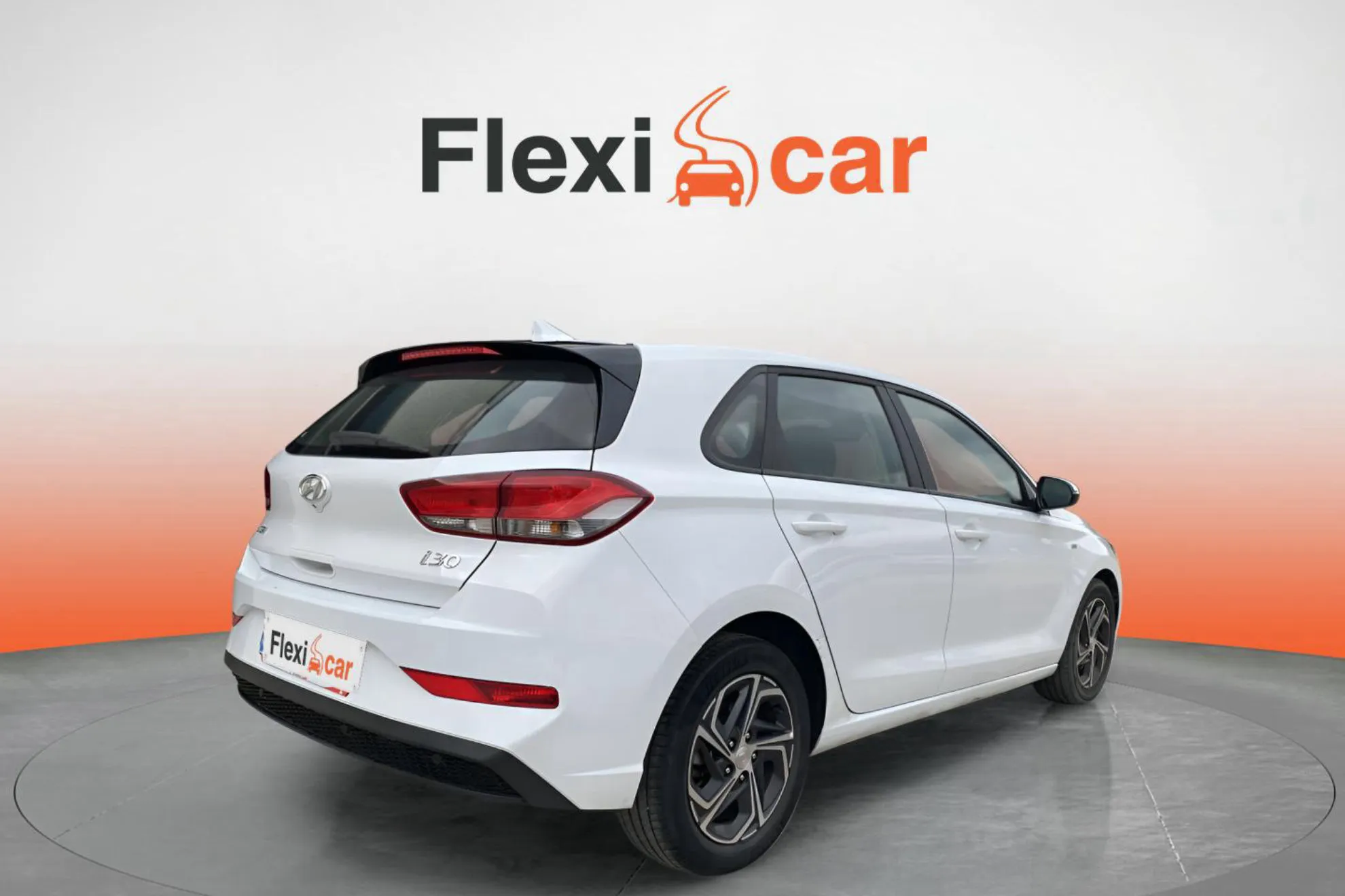 Hyundai i30 1.6 CRDi 48V Klass LRR - foto 6