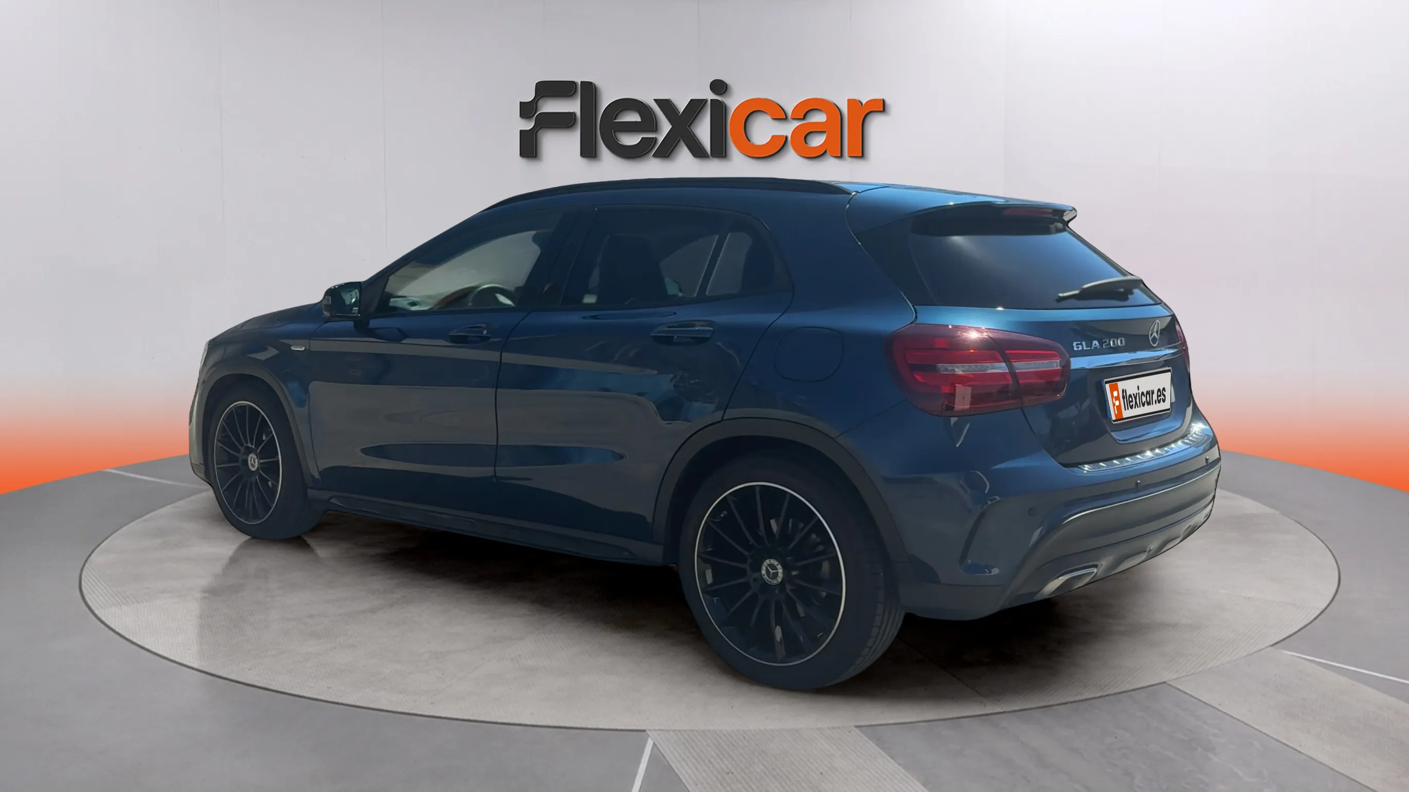 Mercedes-Benz GLA 200 - foto 5