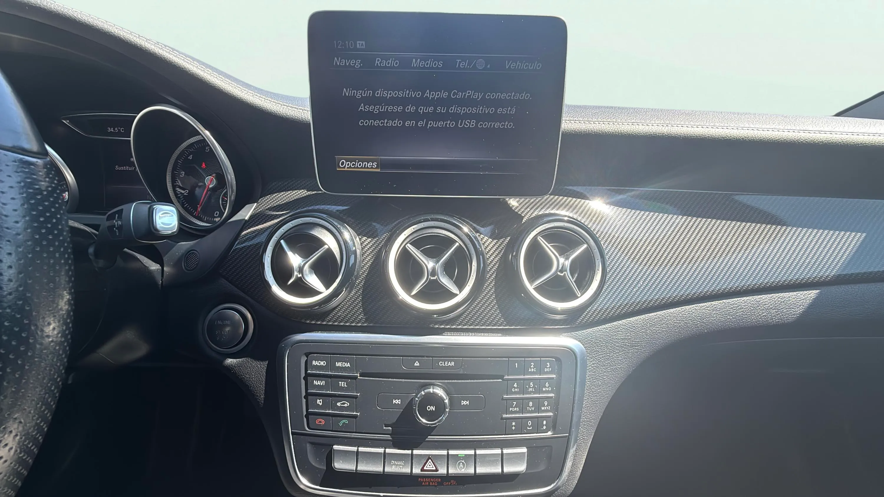 Mercedes-Benz GLA 200 - foto 14
