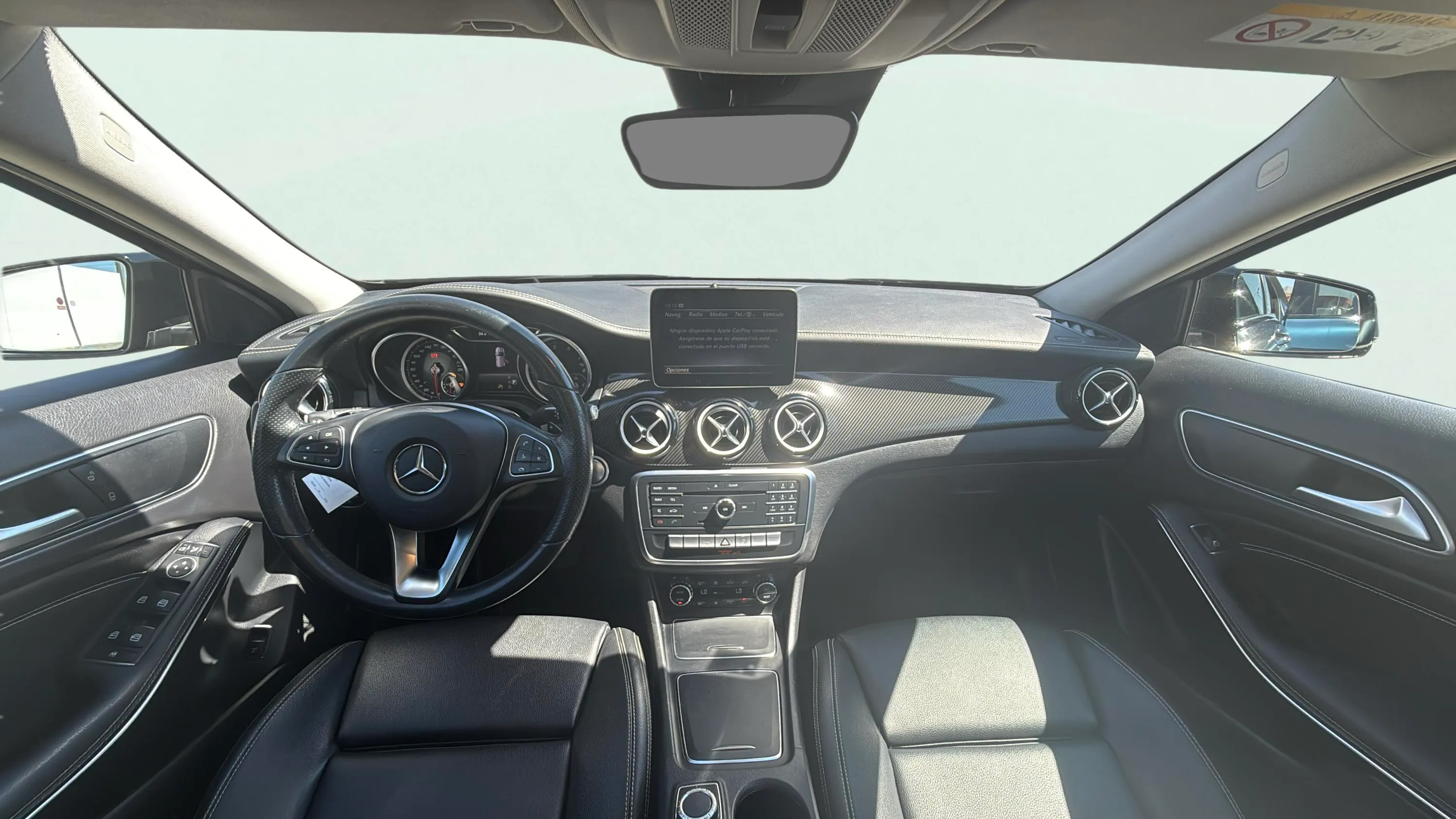 Mercedes-Benz GLA 200 - foto 10