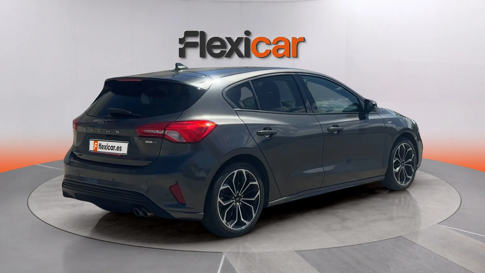 Ford Focus 1.0 EcoBoost MHEV ST-Line - foto 7