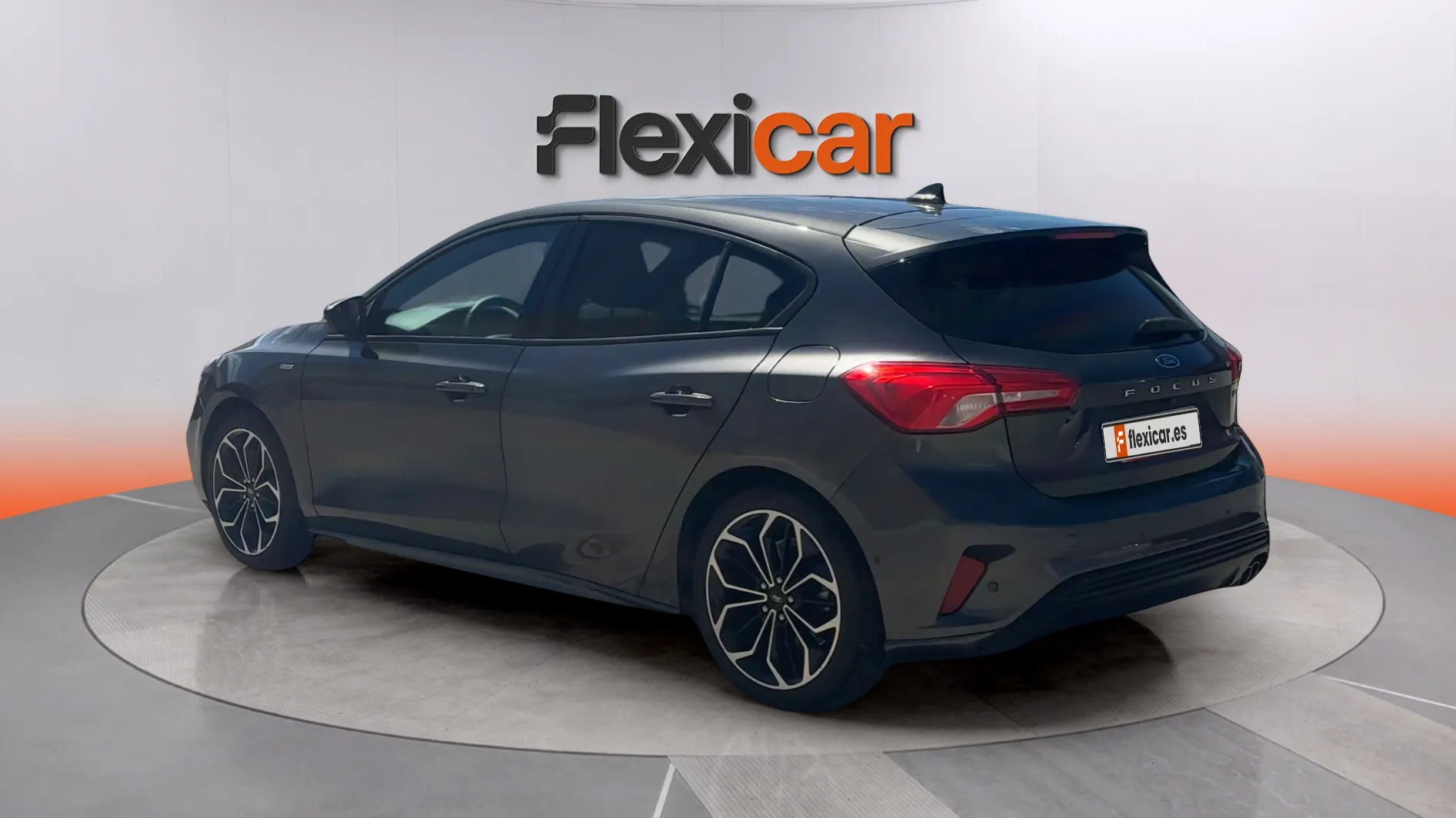 Ford Focus 1.0 EcoBoost MHEV ST-Line - foto 5