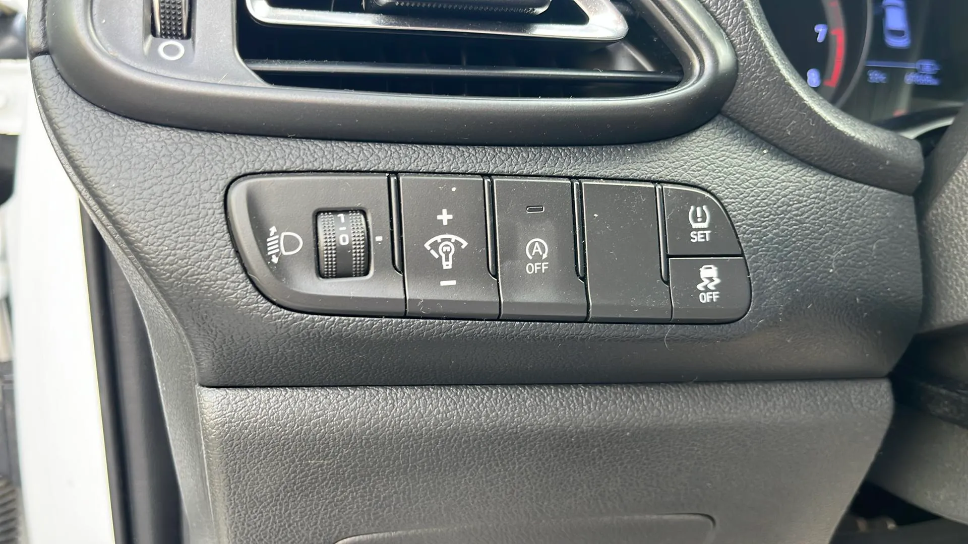 Hyundai i30 1.0 T-GDi Essence - foto 9
