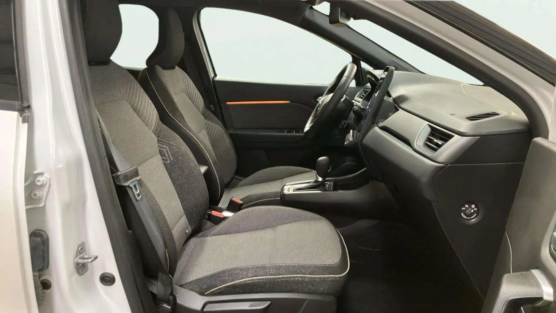 Renault Captur techno E-Tech full hybr. - foto 15