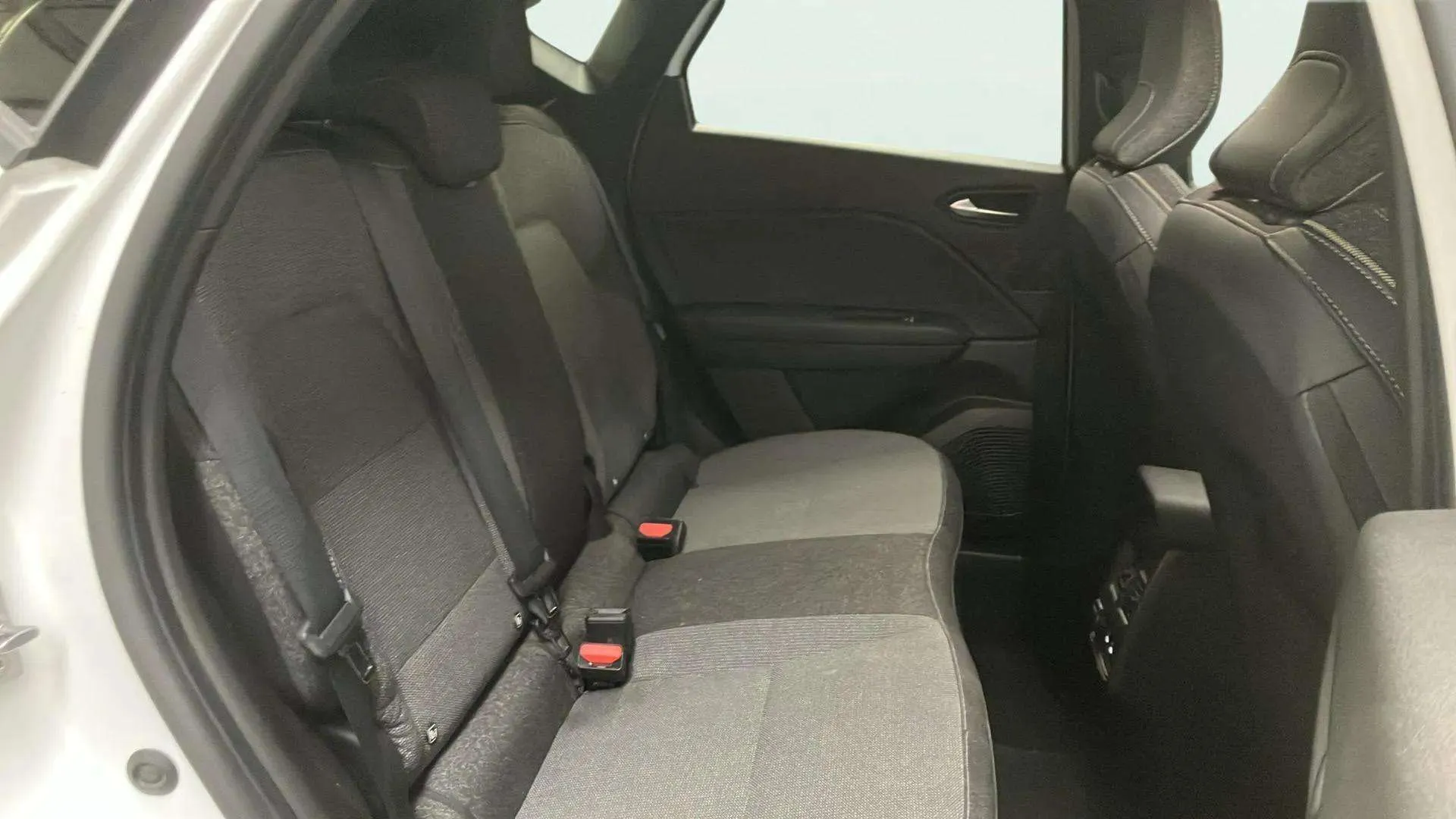 Renault Captur techno E-Tech full hybr. - foto 14