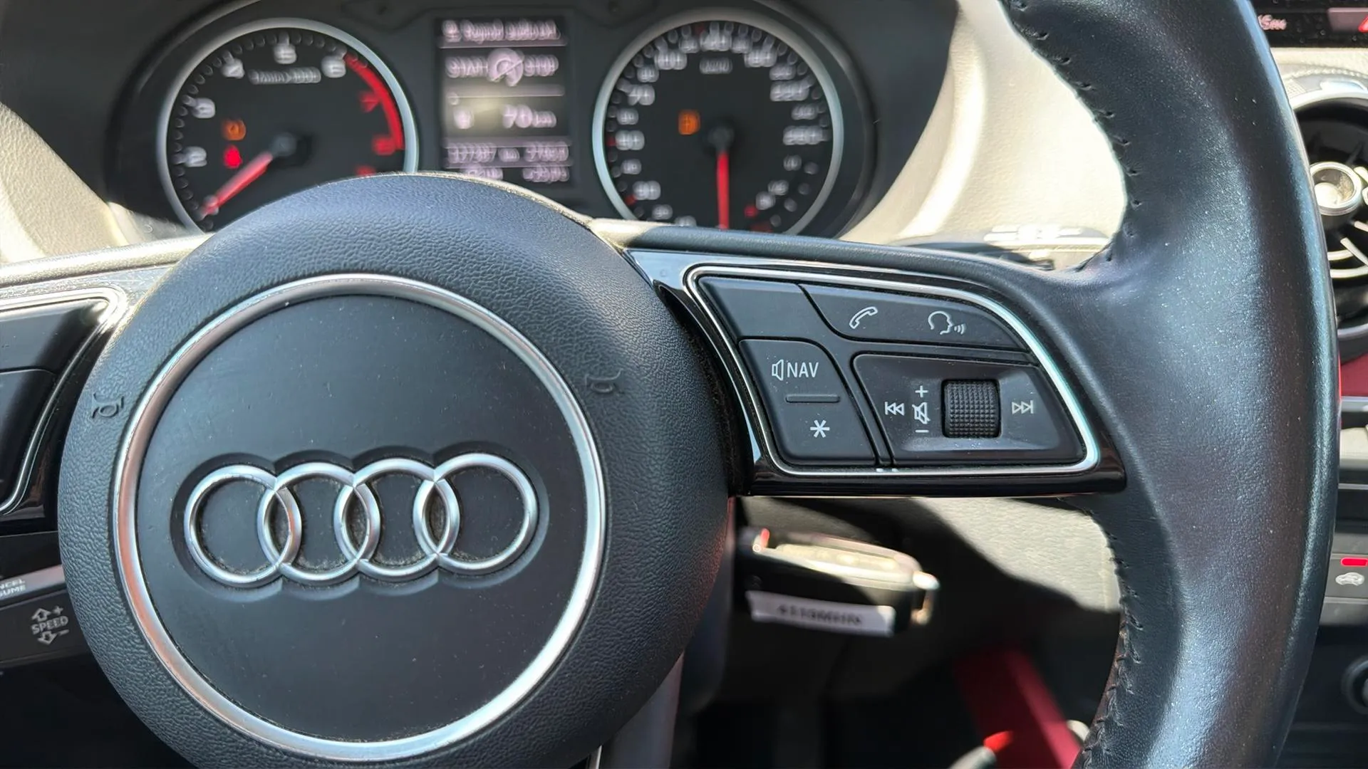 Audi Q2 design edition 1.6 TDI - foto 16