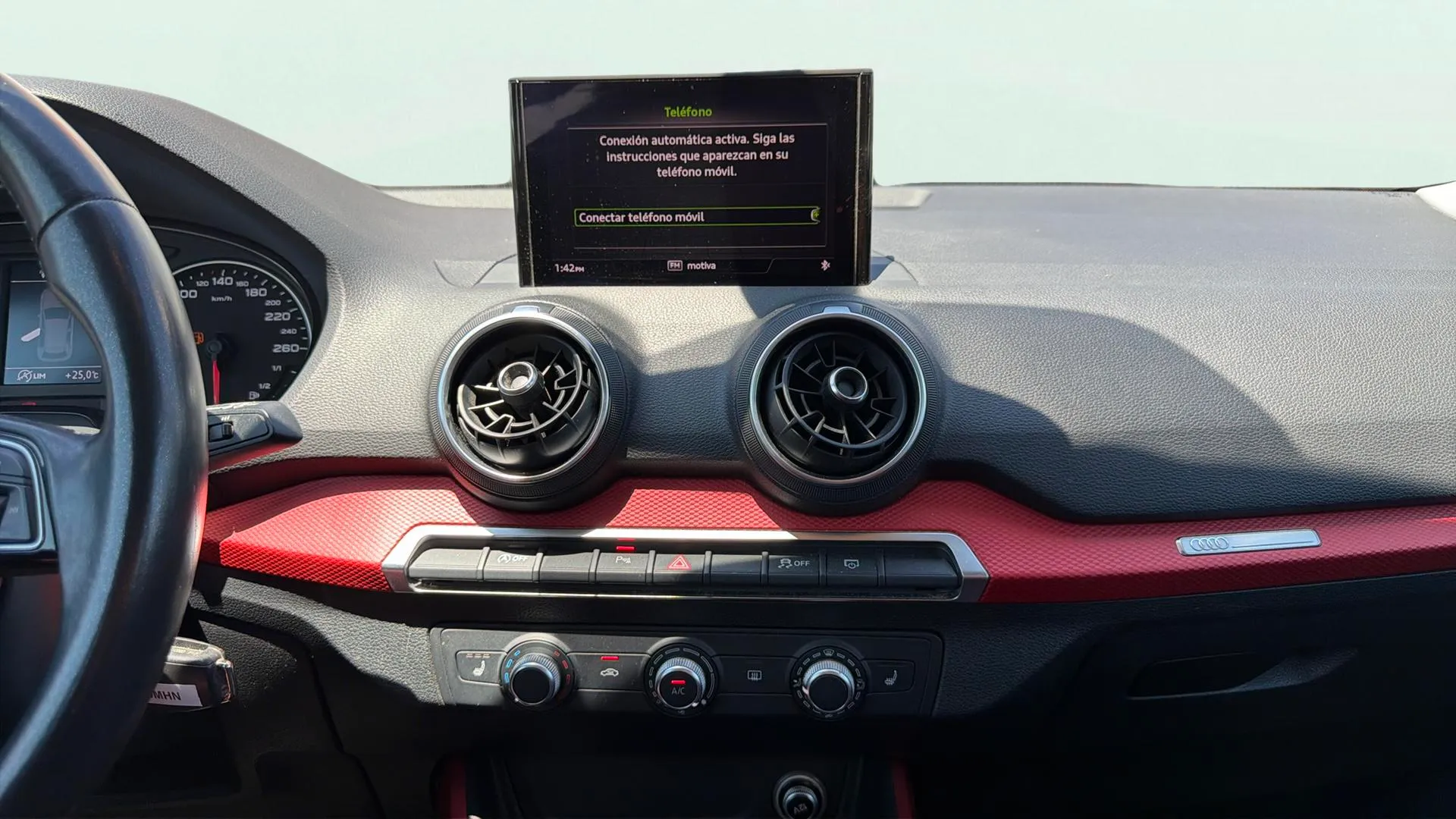Audi Q2 design edition 1.6 TDI - foto 11
