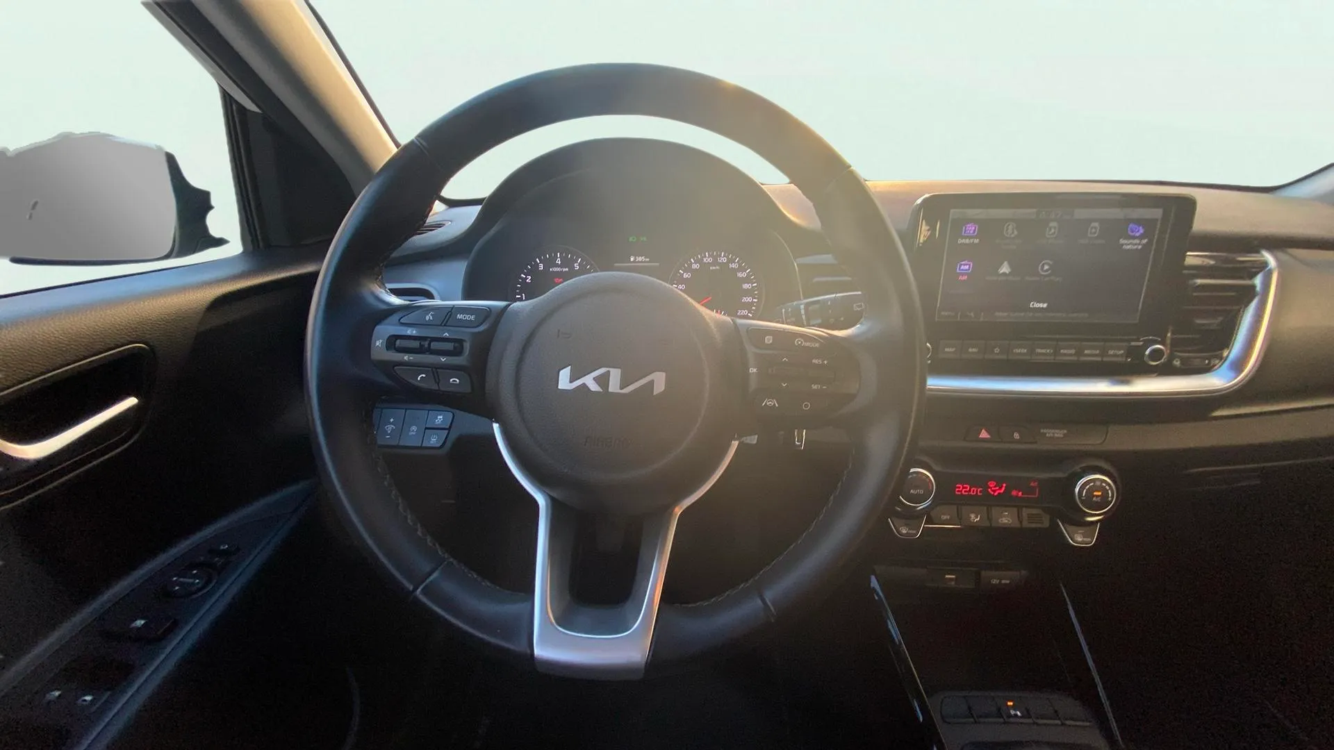 Kia Stonic 1.0 T-GDi MHEV iMT Concept - foto 7
