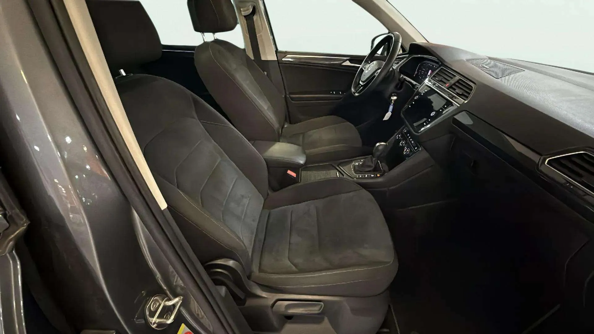 Volkswagen Tiguan R-Line 1.5 TSI DSG - foto 12