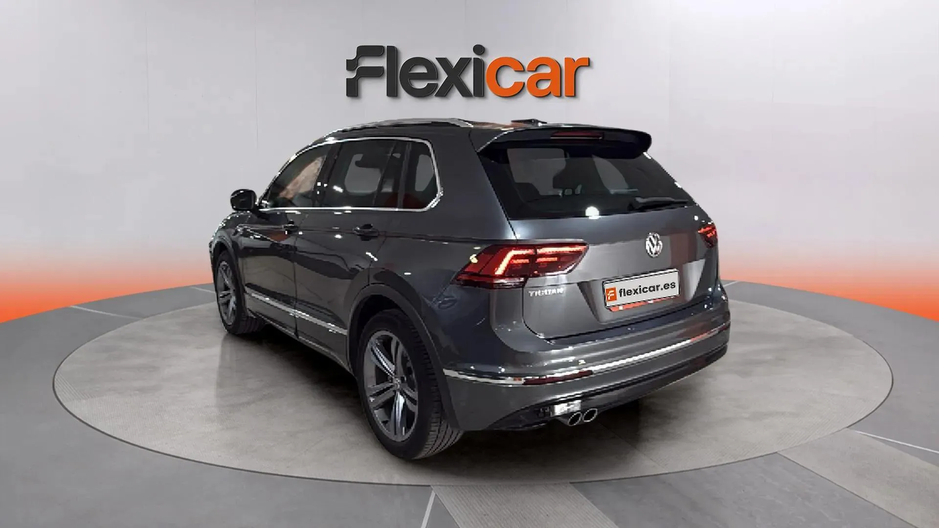 Volkswagen Tiguan R-Line 1.5 TSI DSG - foto 3