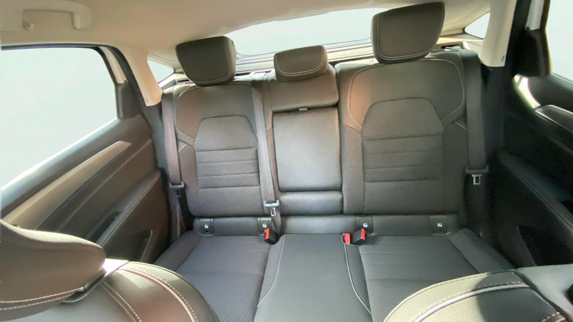 Renault Arkana Zen TCe EDC Microhíbrido - foto 18