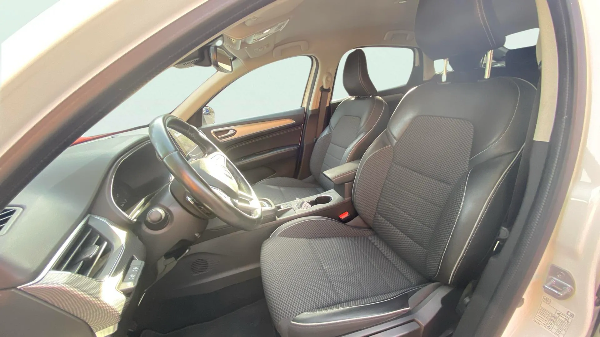 Renault Arkana Zen TCe EDC Microhíbrido - foto 17