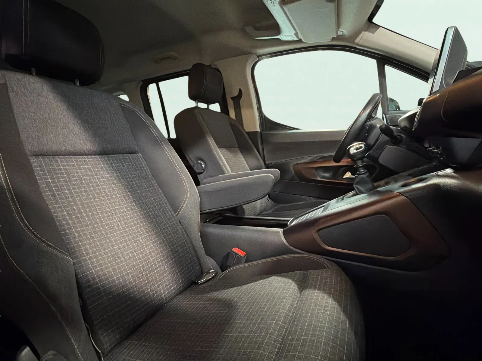 Peugeot Rifter Active Long PureTech - foto 18
