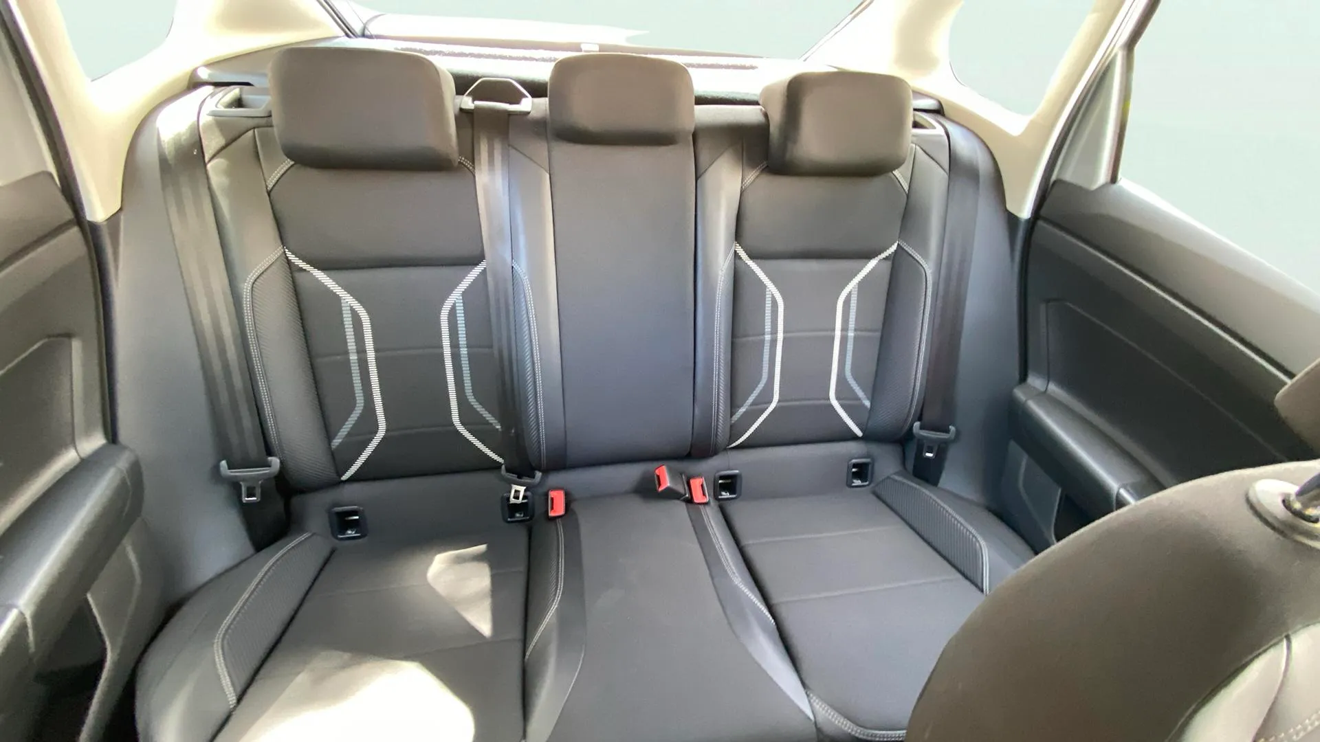 Volkswagen Taigo Life 1.0 TSI DSG - foto 14