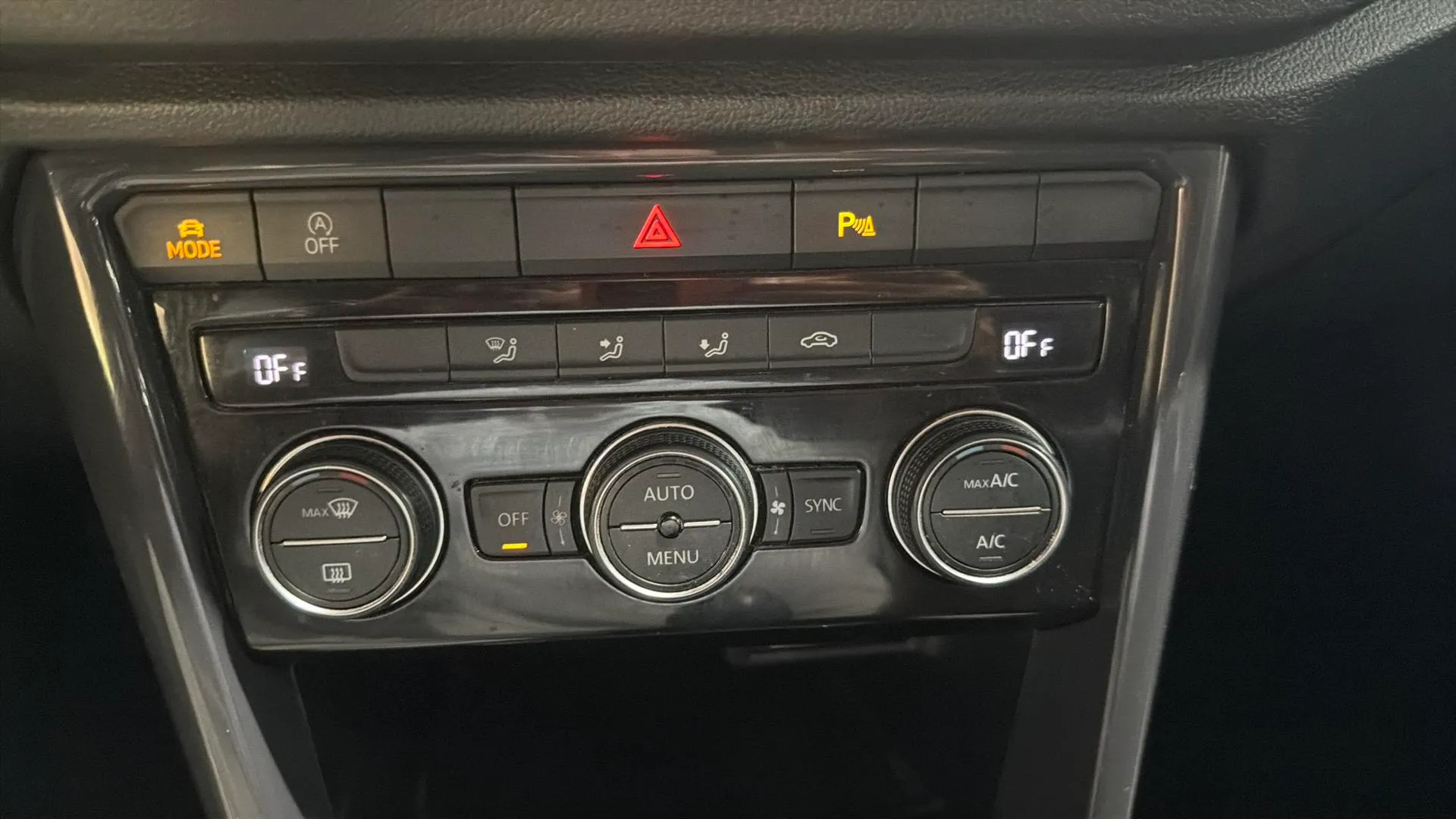 Volkswagen T-Roc Advance 1.5 TSI EVO - foto 16