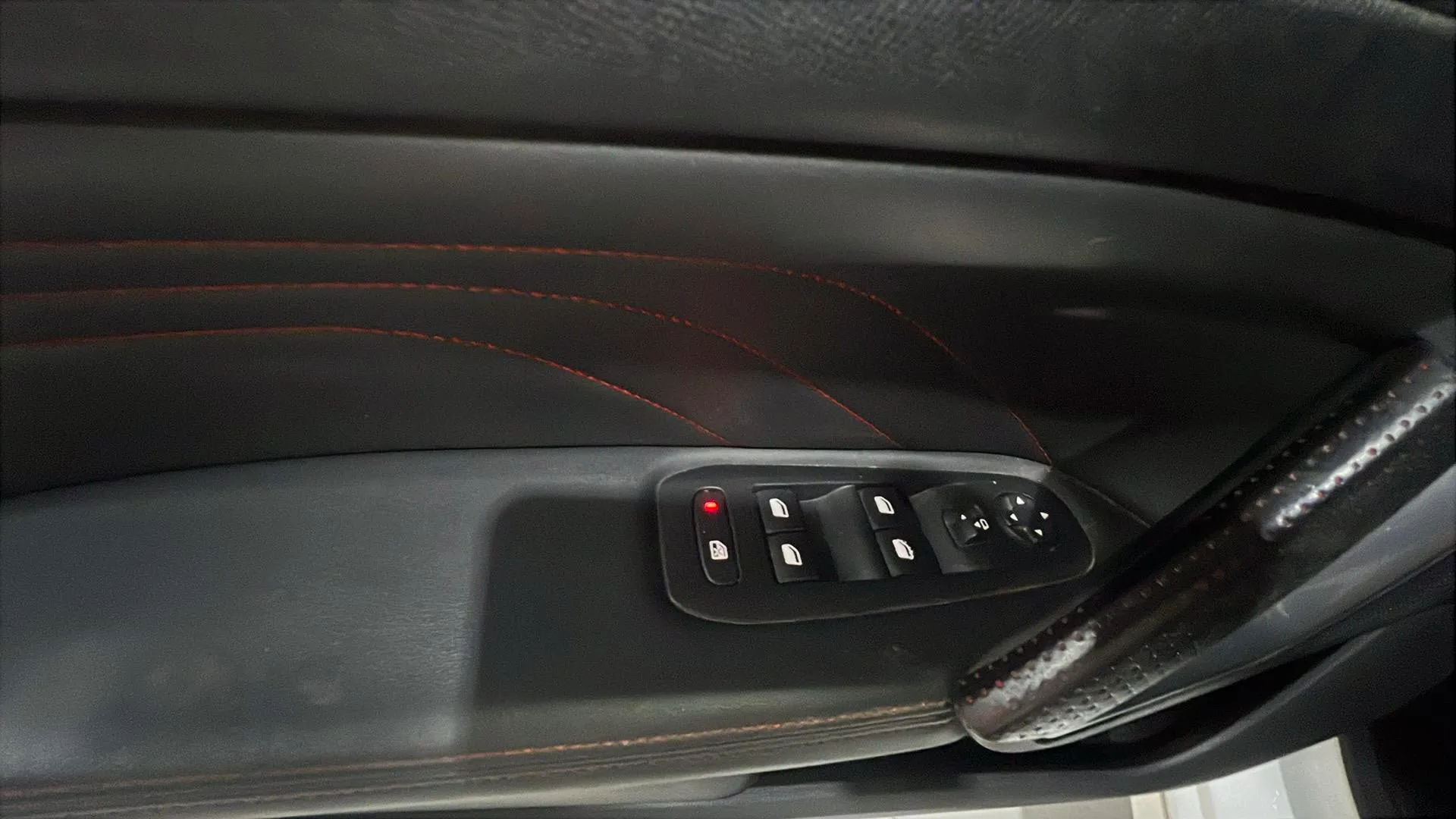 Peugeot 308 GT PureTech EAT8 - foto 11