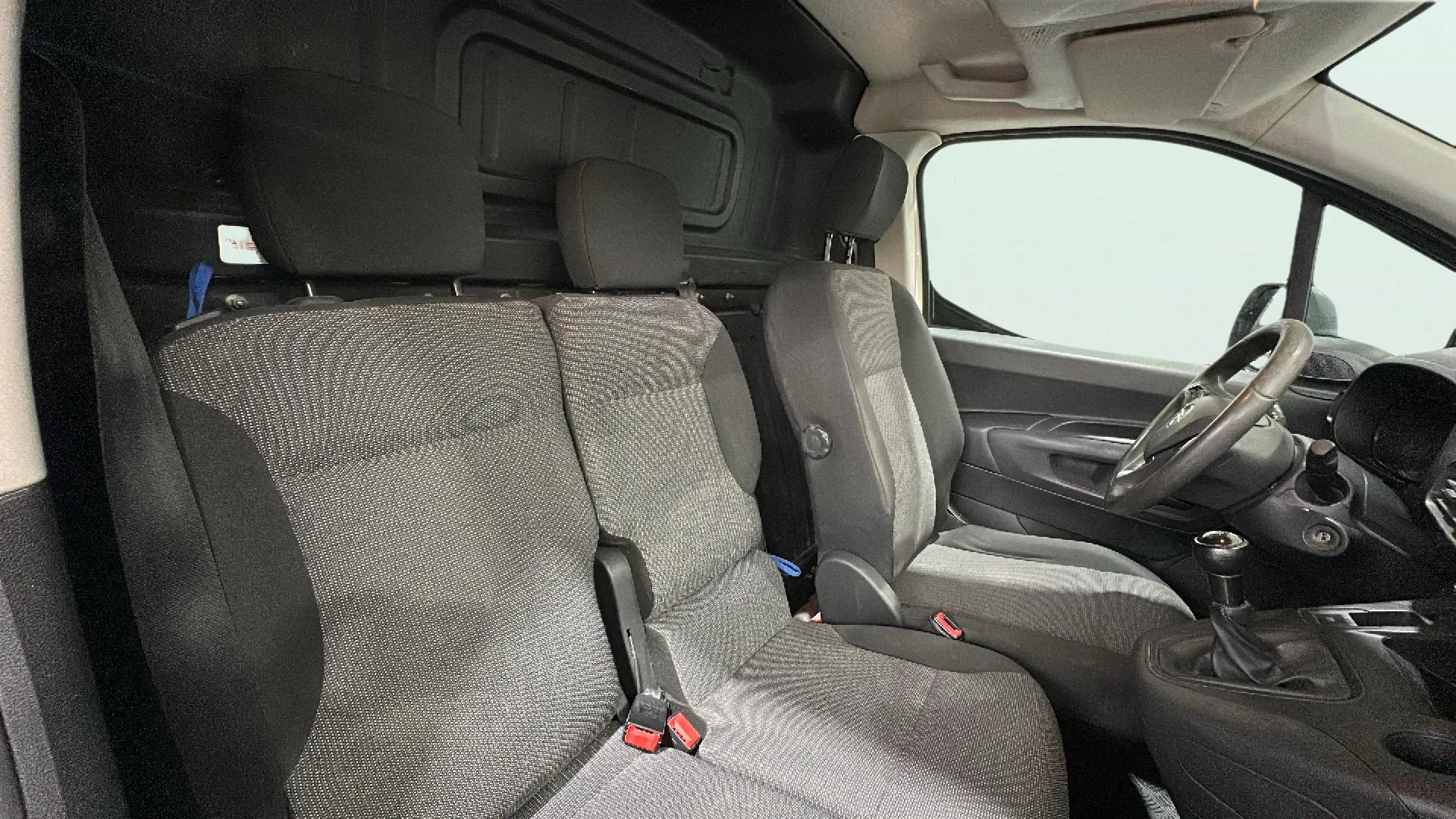Opel Combo 1.5 TD Expression XL - foto 17