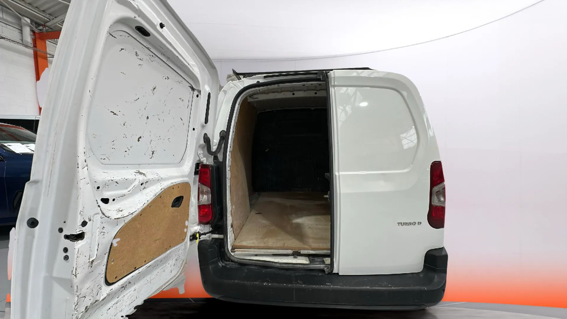 Opel Combo 1.5 TD Expression XL - foto 24