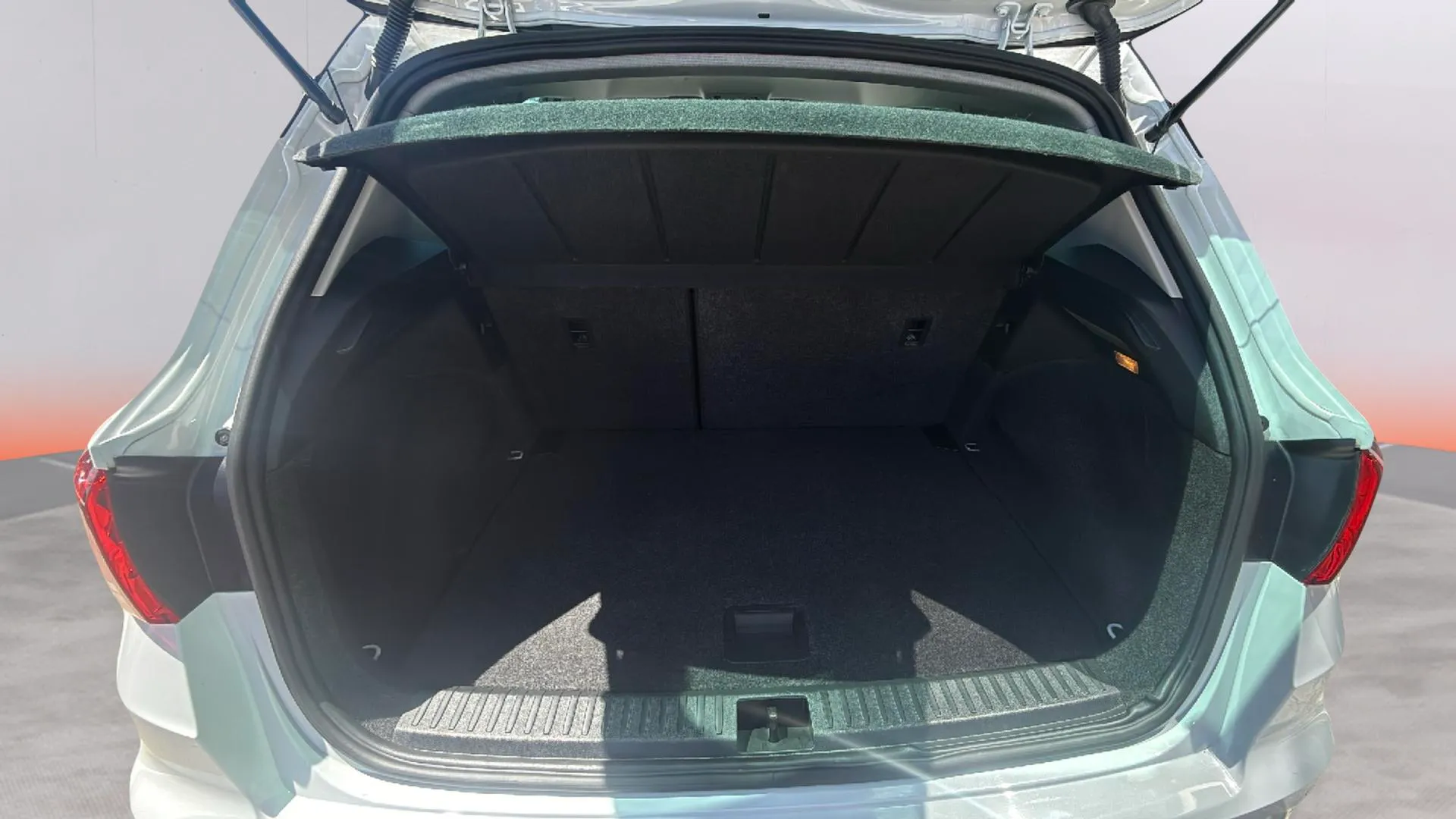 SEAT Arona 1.0 TSI DSG Style - foto 9