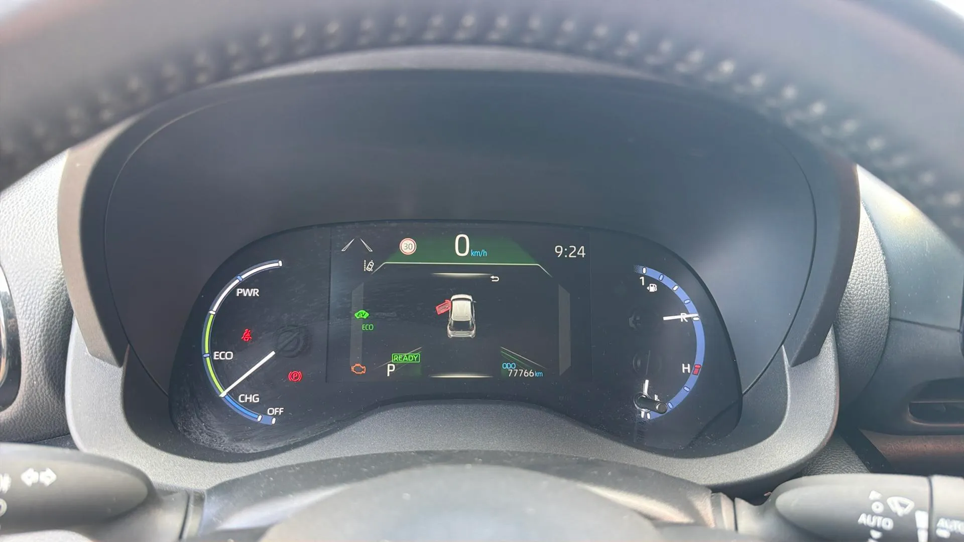 Toyota Yaris Cross 1.5 120H Active Tech - foto 12