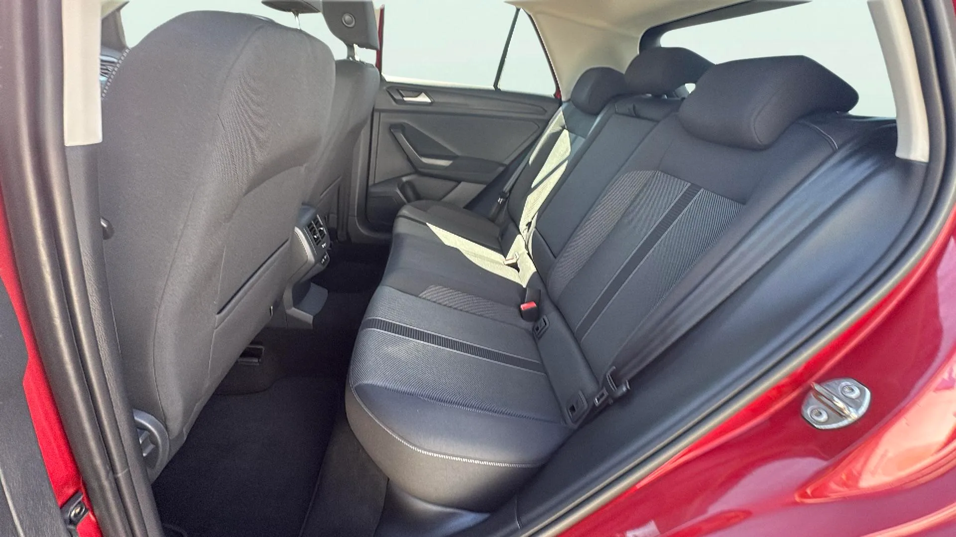 Volkswagen T-Roc Life 1.0 TSI - foto 26