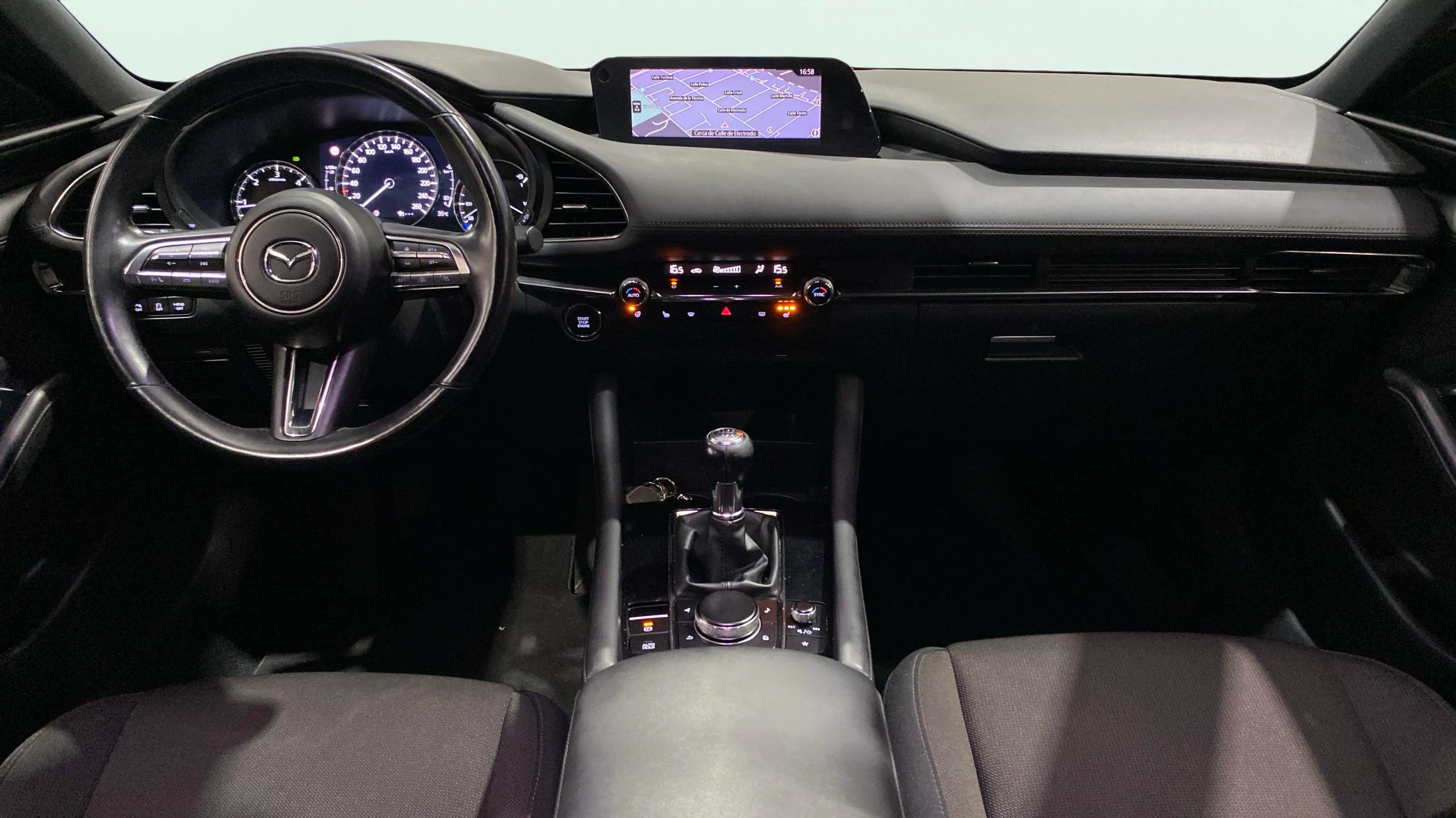 Mazda Mazda3 2.0 e-Skyactiv-G Evolution - foto 14