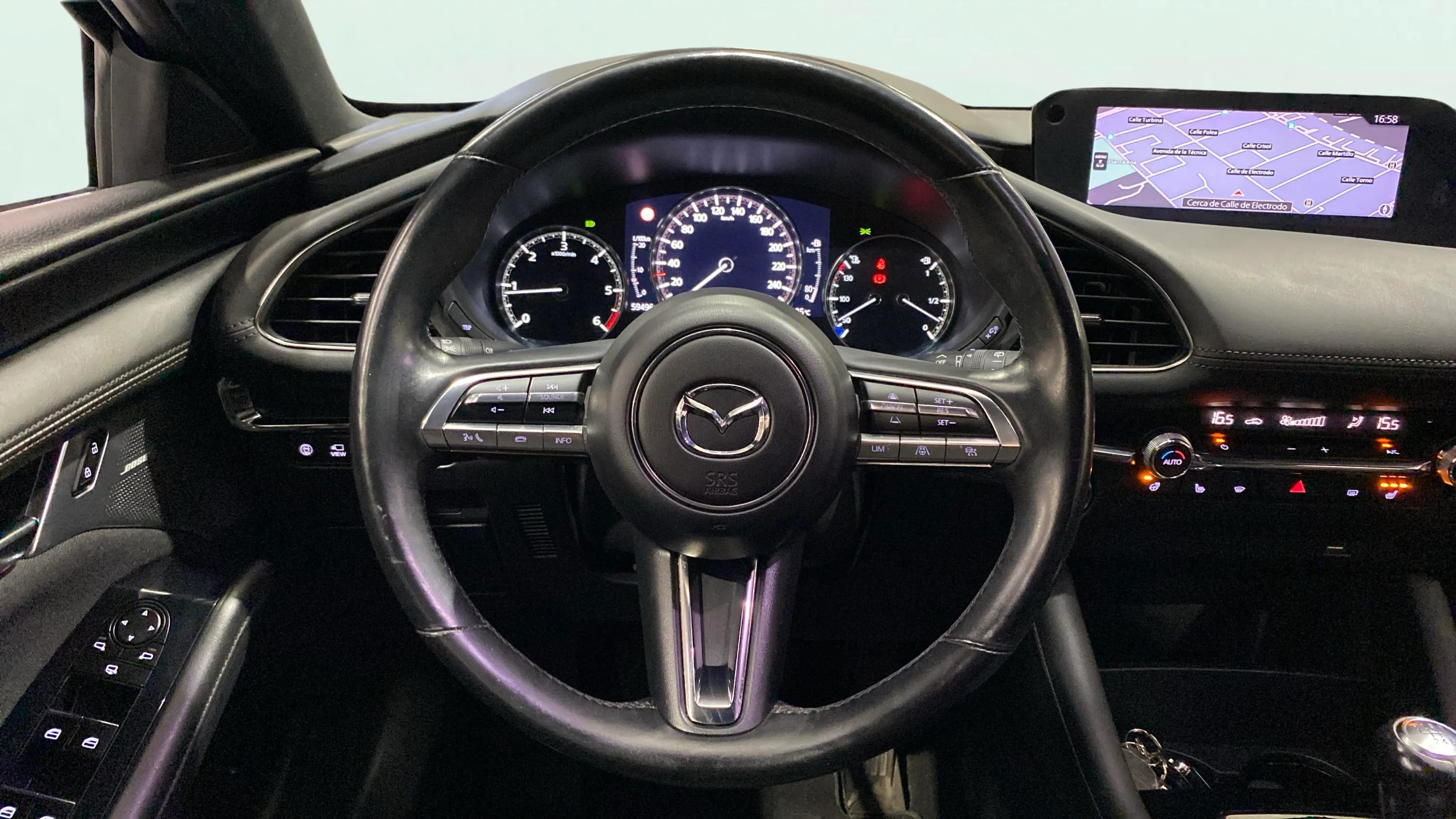 Mazda Mazda3 2.0 e-Skyactiv-G Evolution - foto 19