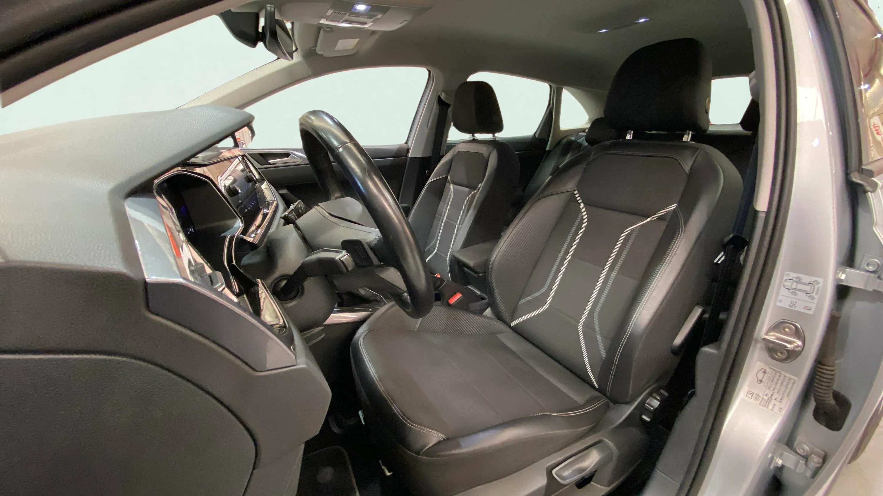Volkswagen Taigo Life 1.0 TSI DSG - foto 10