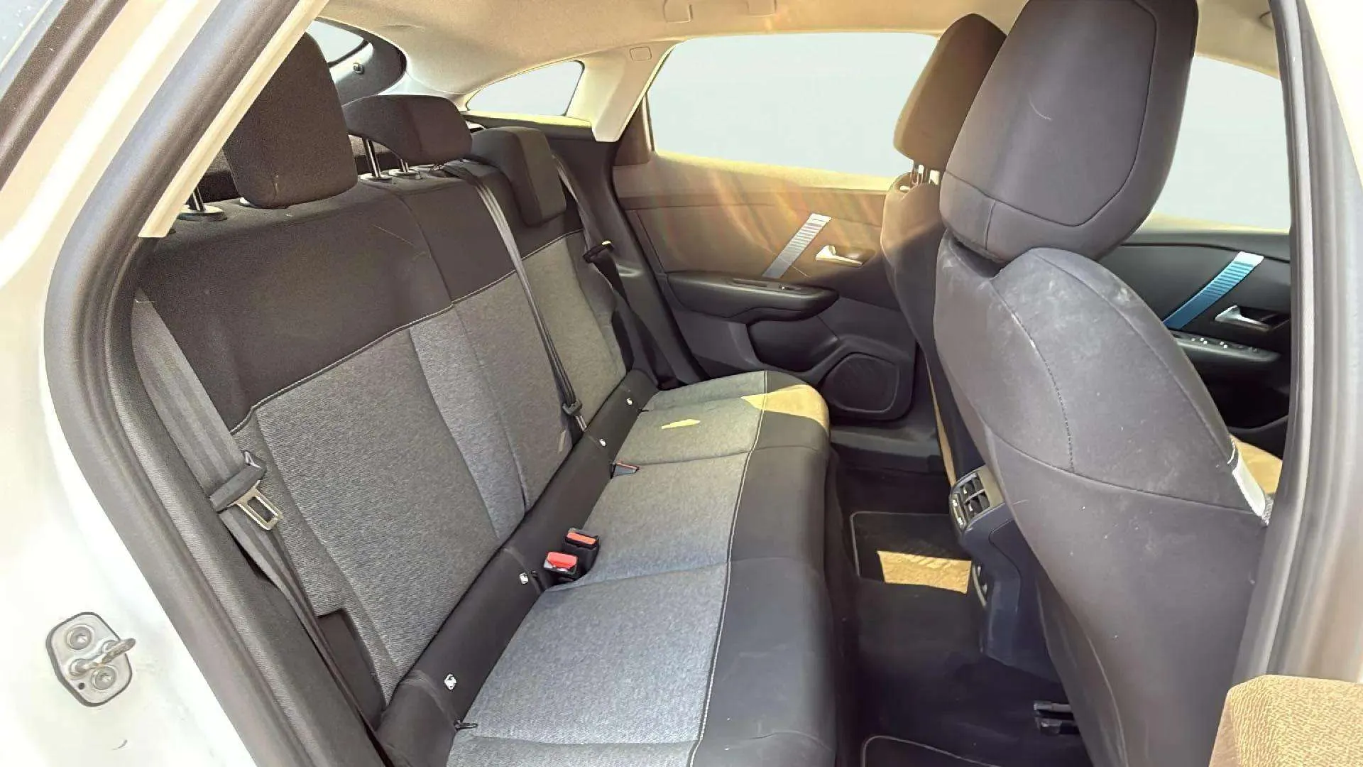 Citroën C4 ë-C4 eléctrico Feel Pack - foto 21