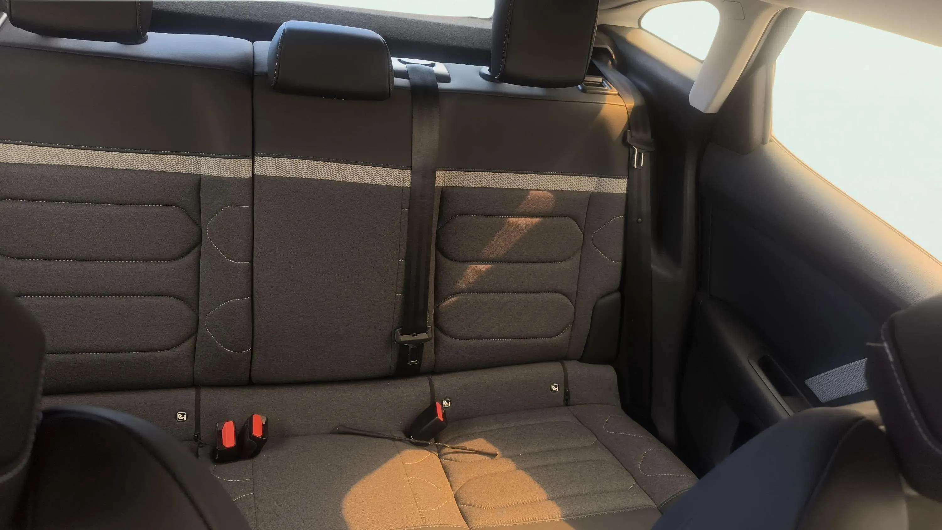 Citroën C4 PureTech 130 EAT8 Feel Pack - foto 15