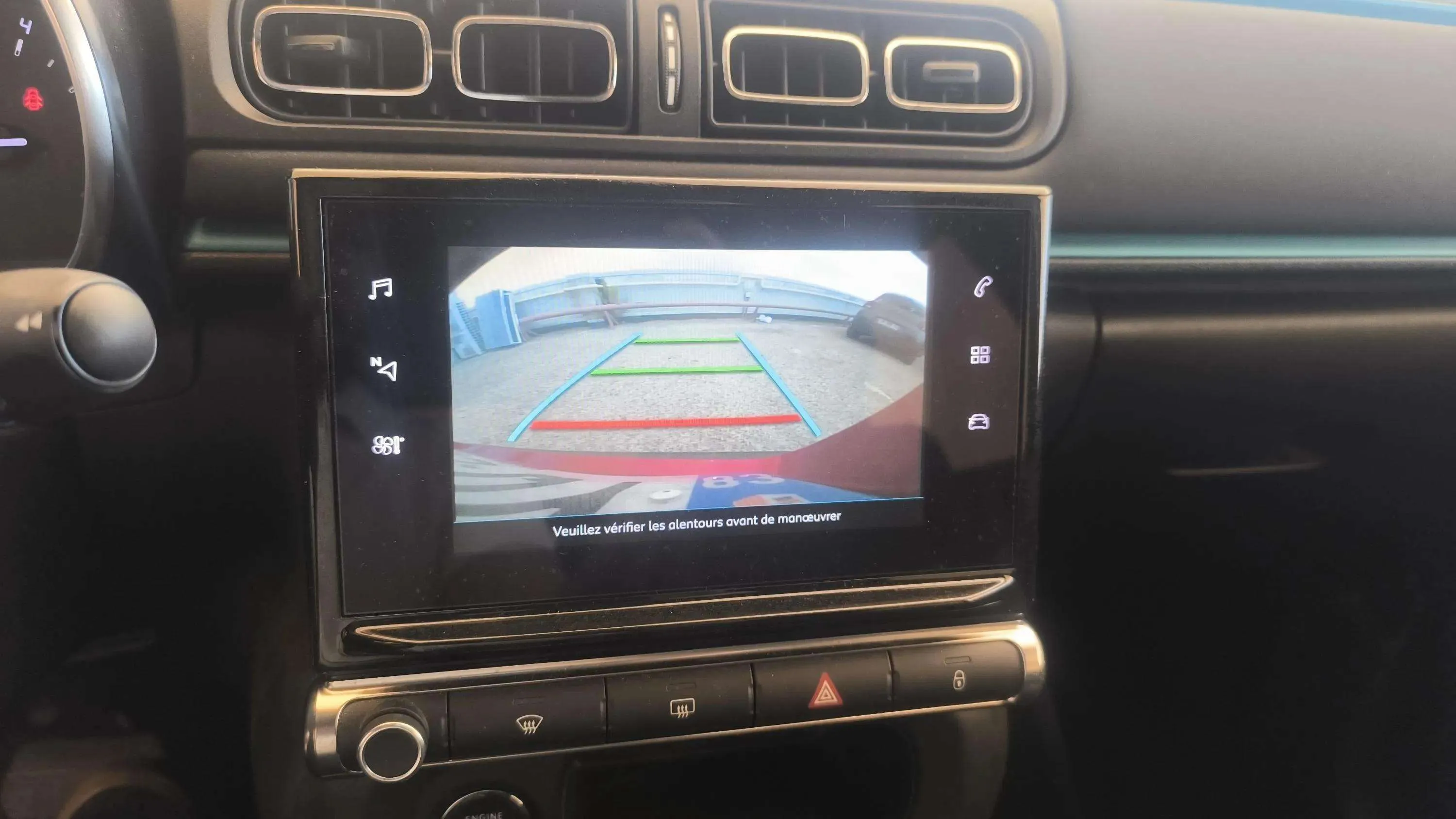 Citroën C3 PureTech Shine EAT6 - foto 18