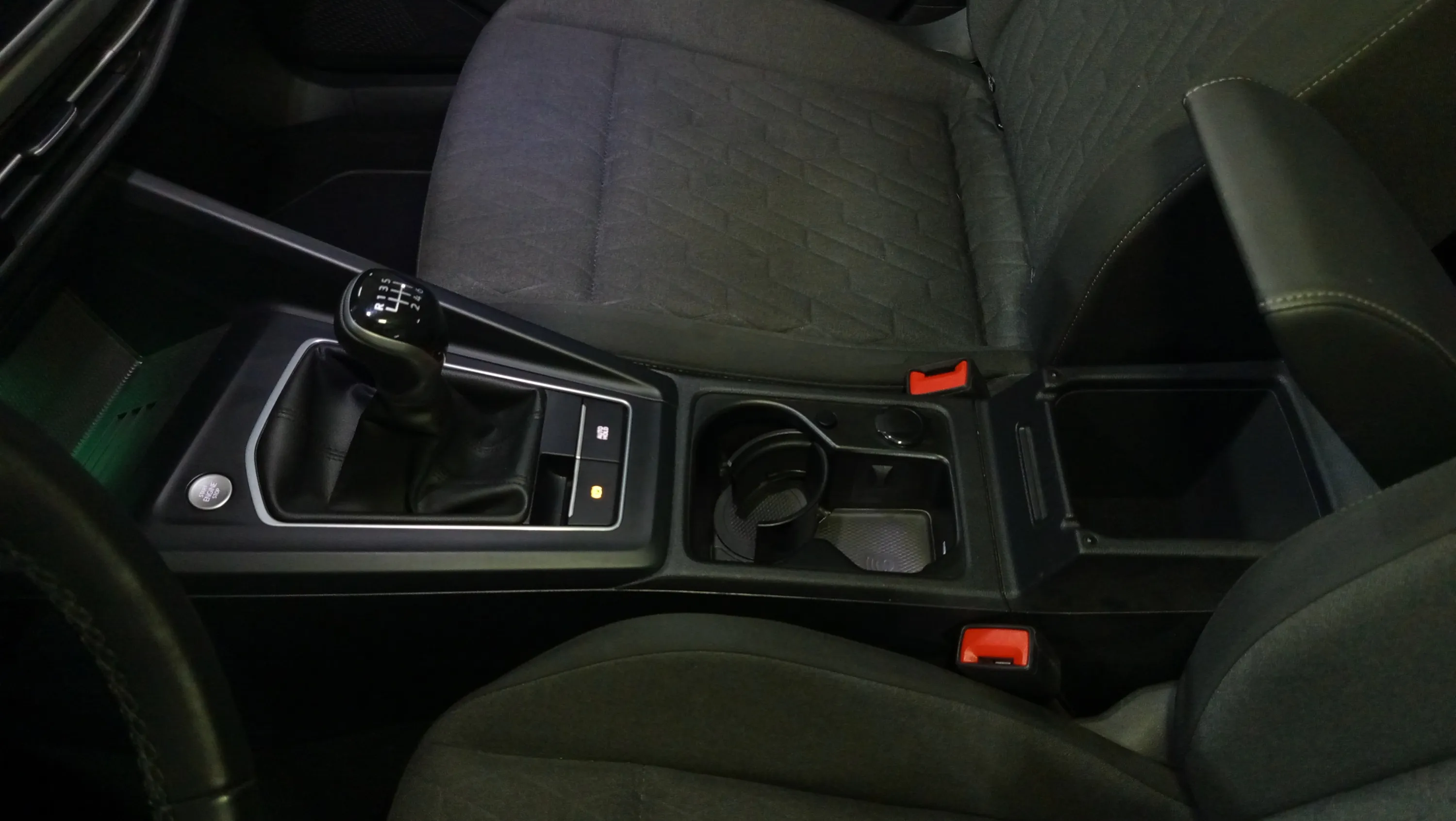 Volkswagen Golf 1.5 TSI - foto 11