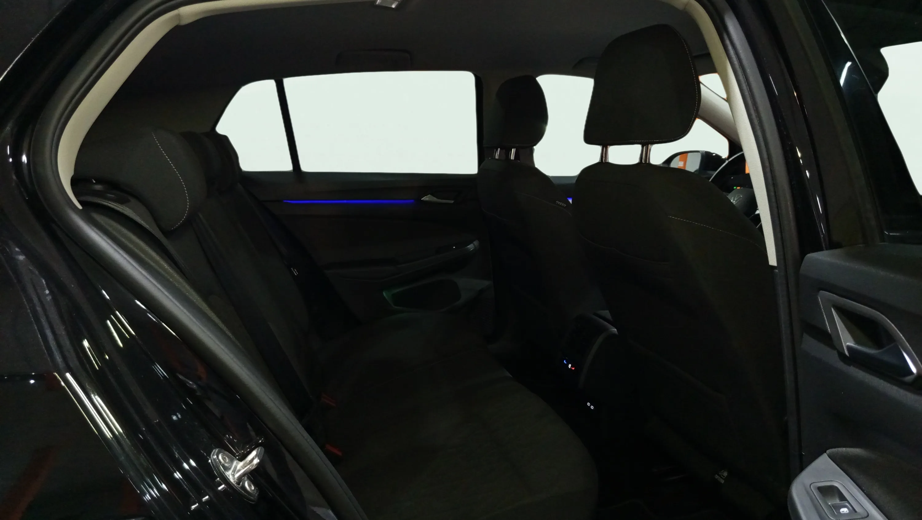 Volkswagen Golf 1.5 TSI - foto 17