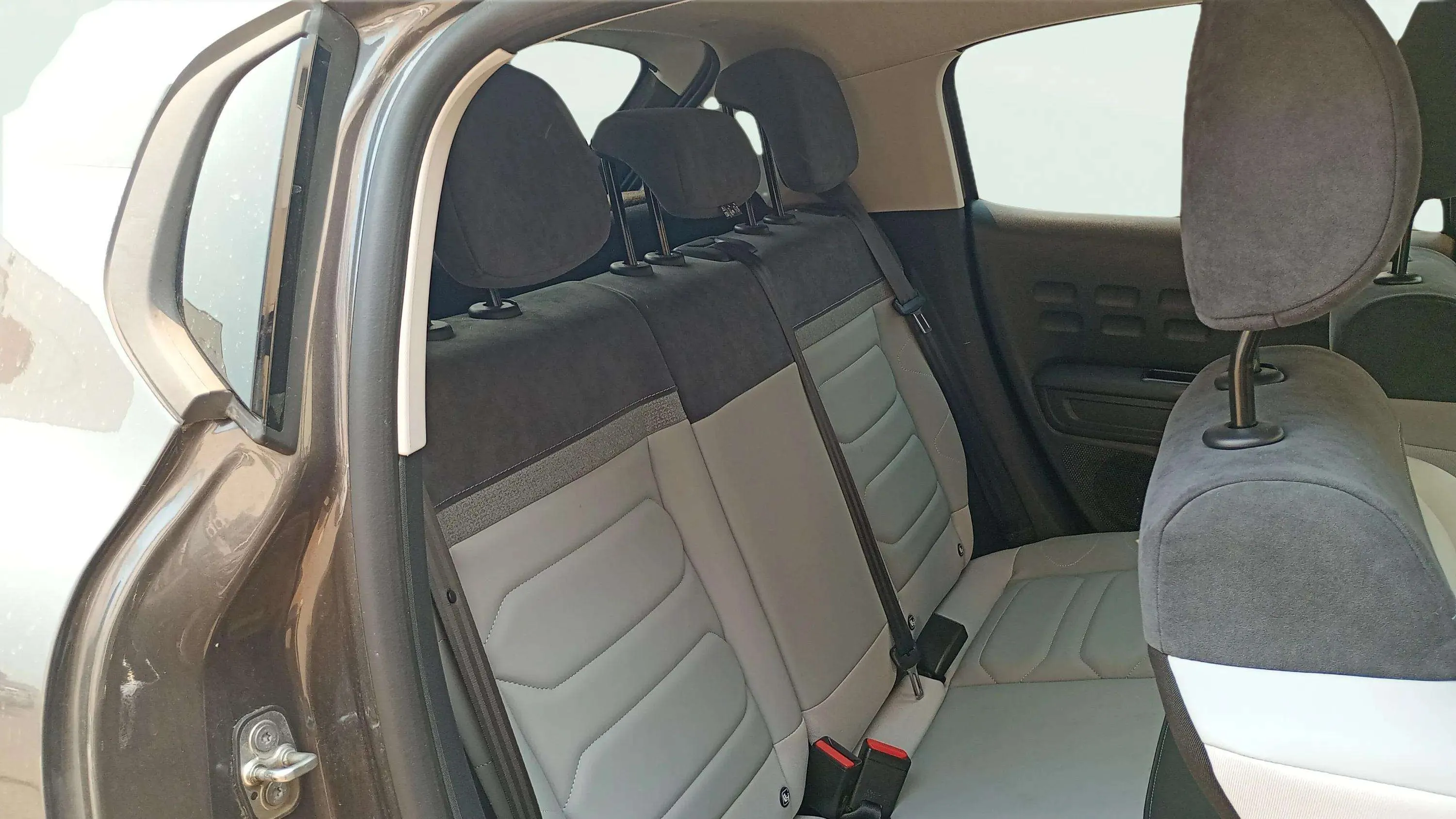 Citroën C3 PureTech Shine EAT6 - foto 14