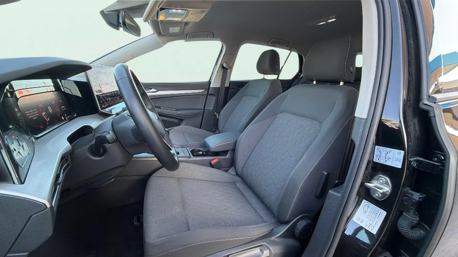 Volkswagen Golf 1.5 TSI - foto 13