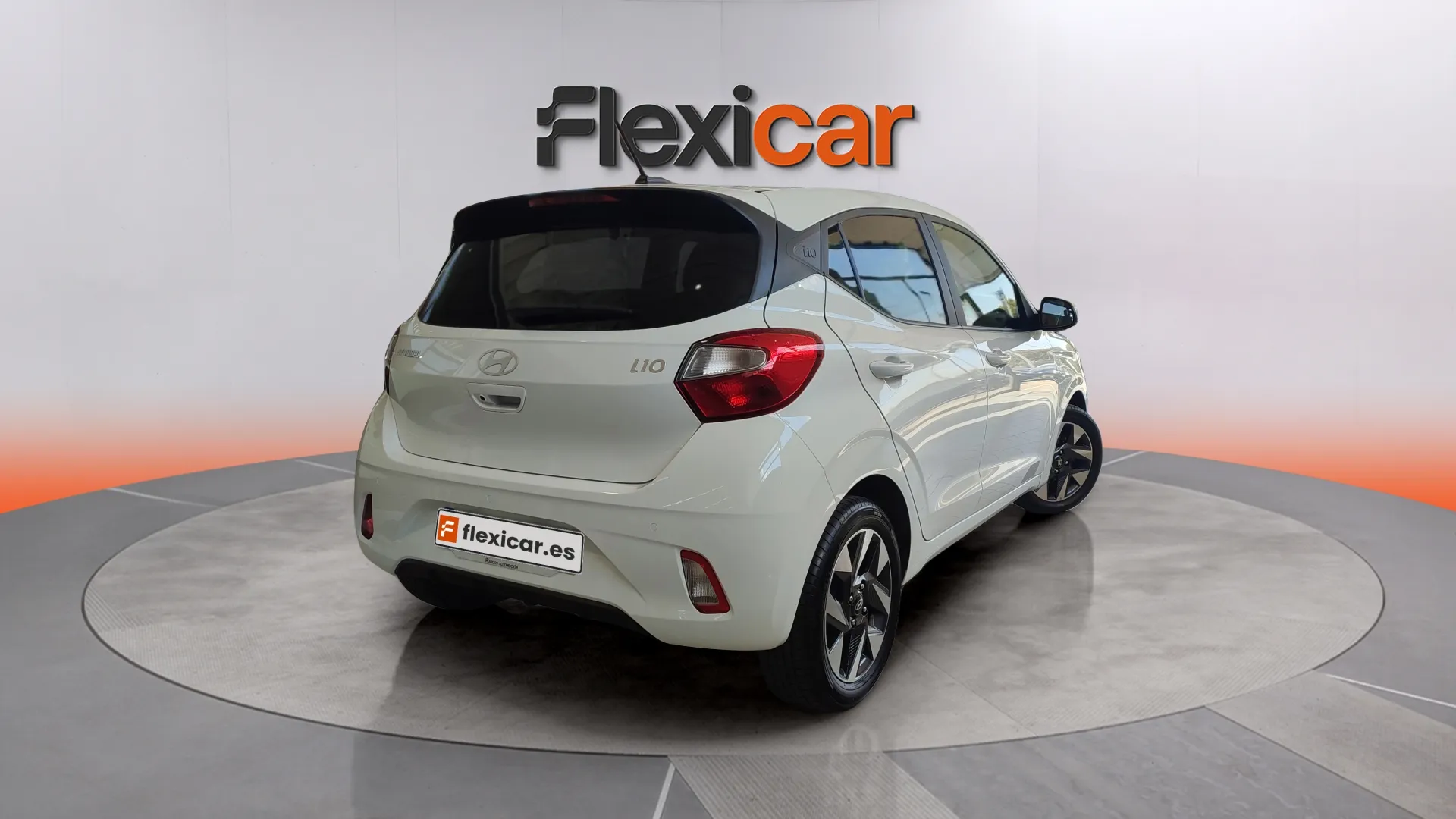 Hyundai i10 1.0 Essence - foto 7