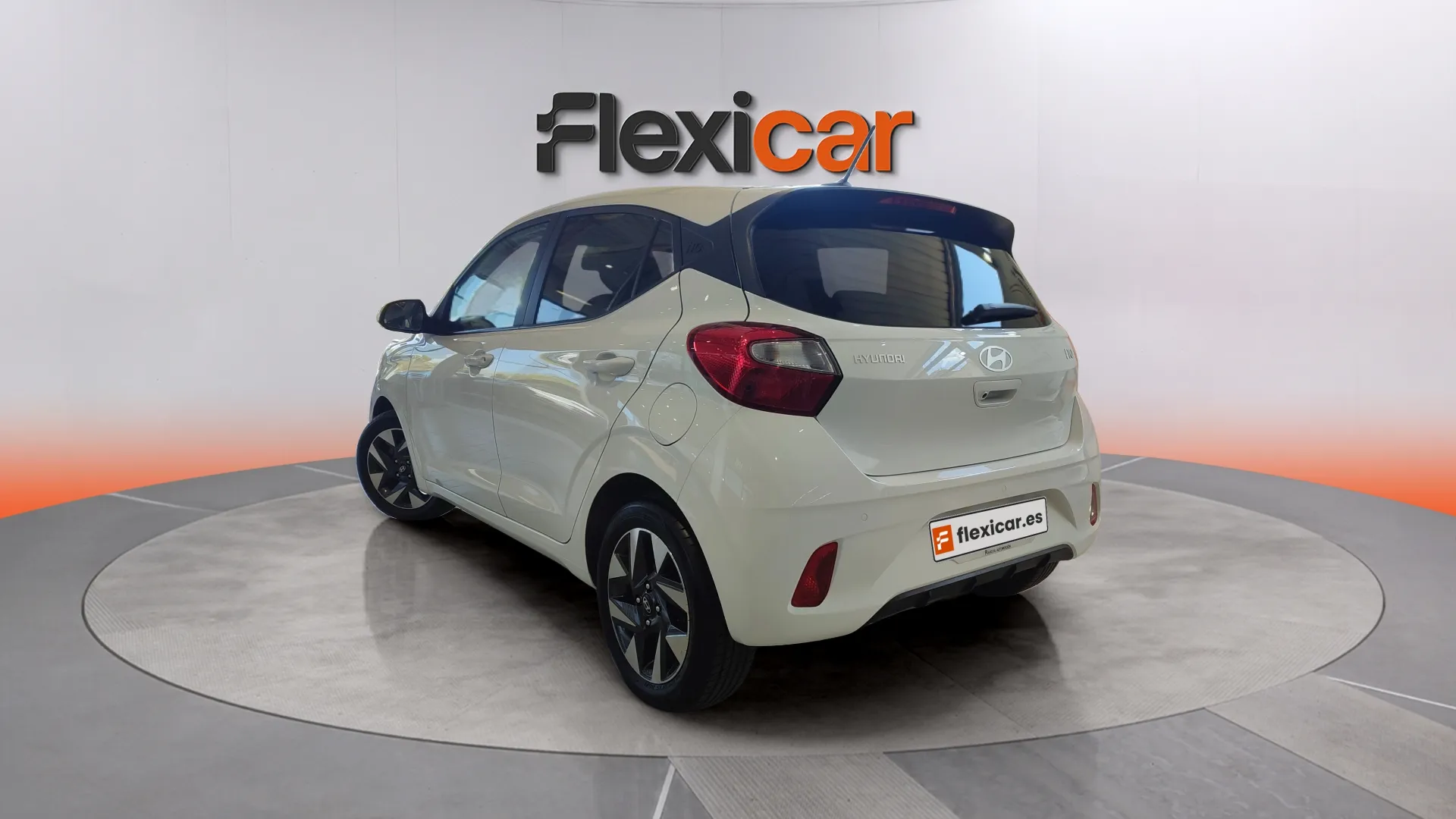 Hyundai i10 1.0 Essence - foto 5