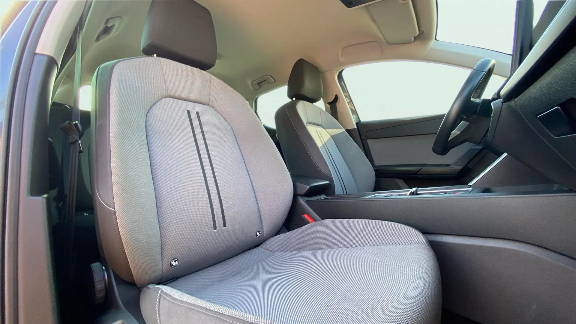 SEAT León 1.5 eTSI DSG Style 25 Aniversario - foto 13
