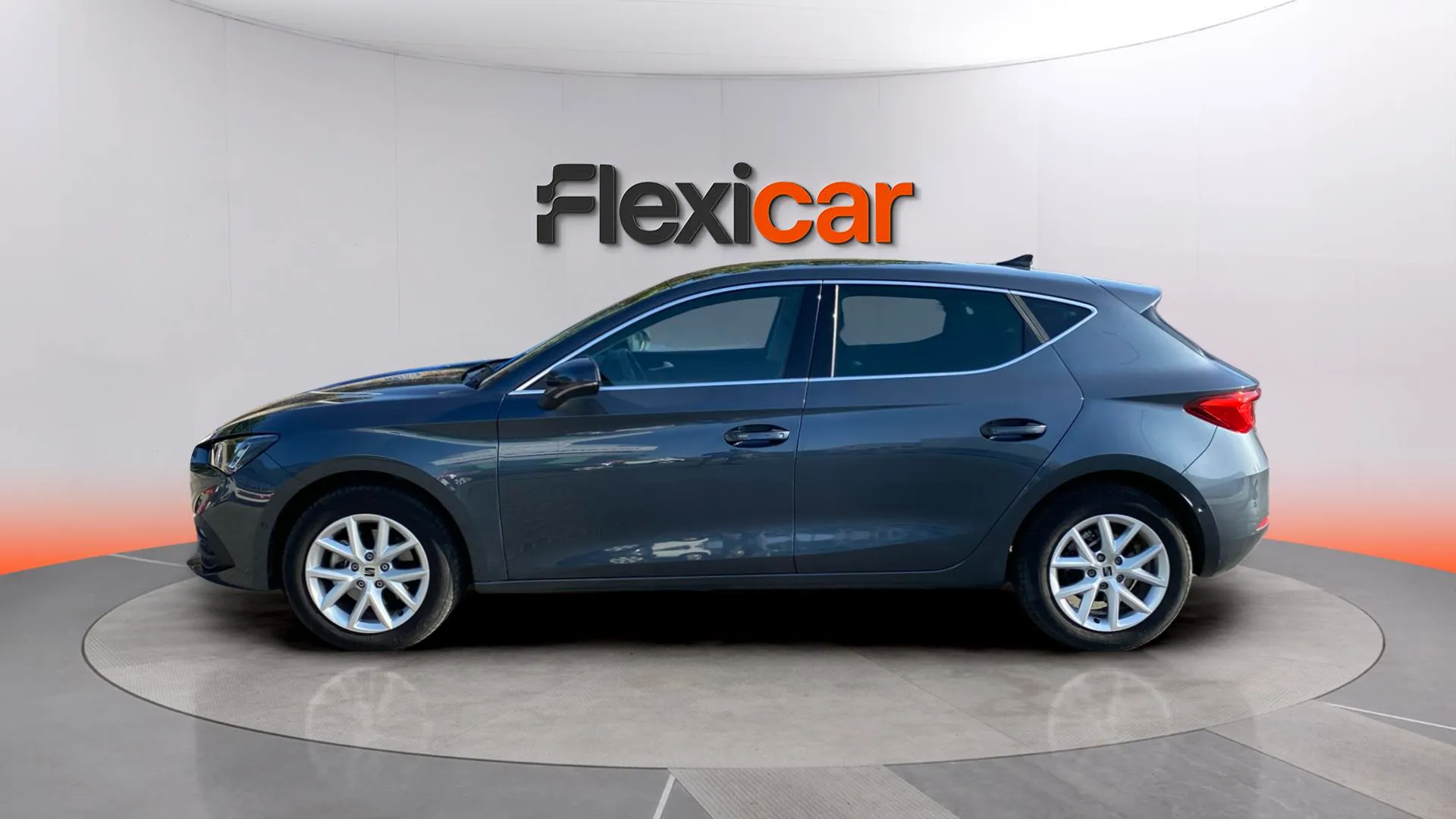 SEAT León 1.5 eTSI DSG Style 25 Aniversario - foto 3