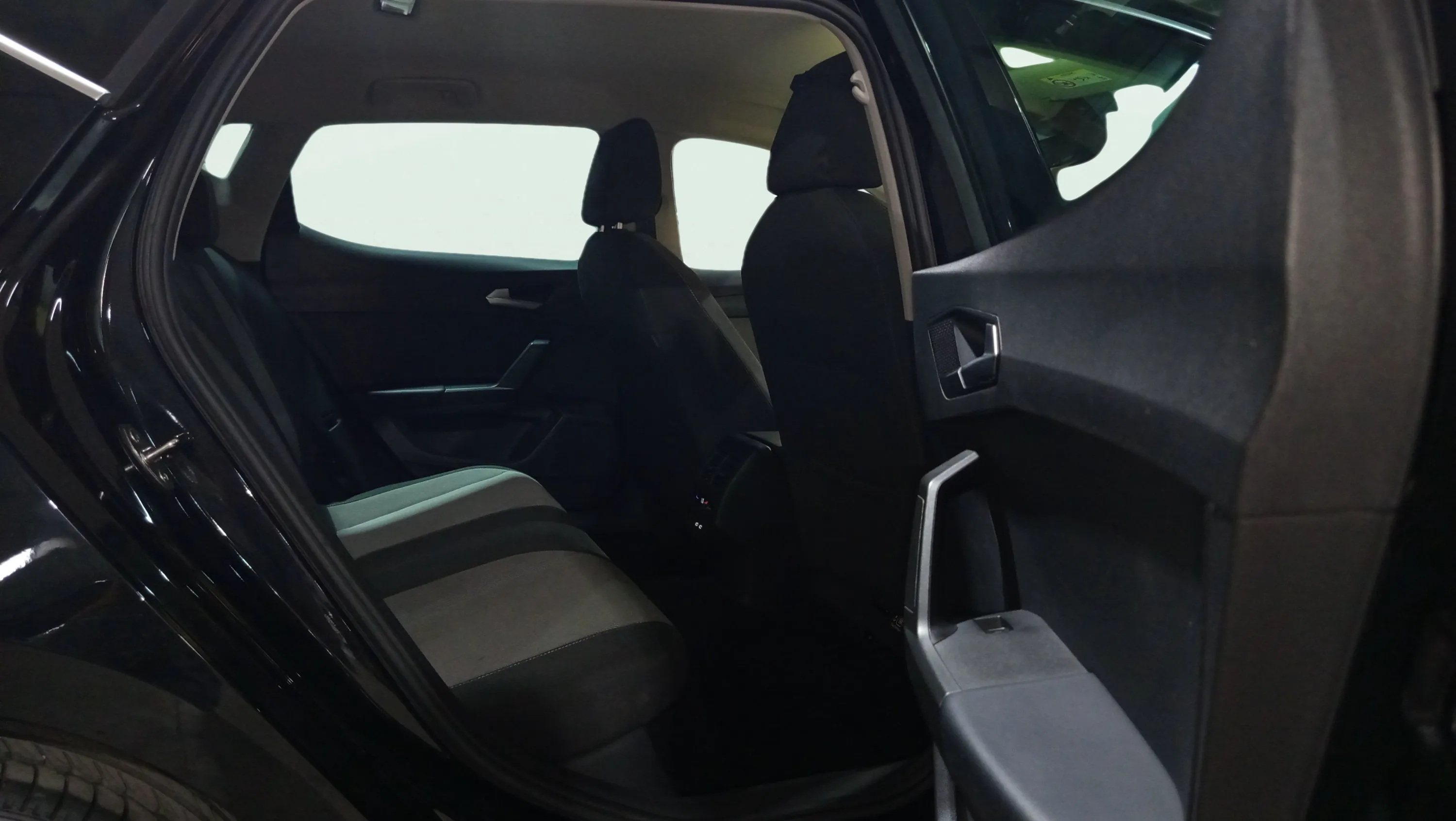 SEAT León 1.5 eTSI DSG Style 25 Aniversario - foto 19