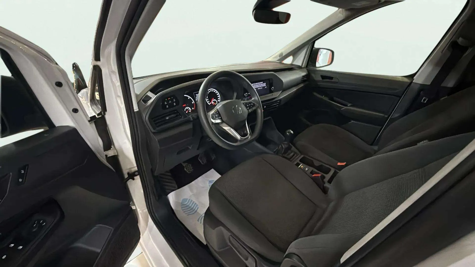 Volkswagen Caddy California 2.0 TDI - foto 11