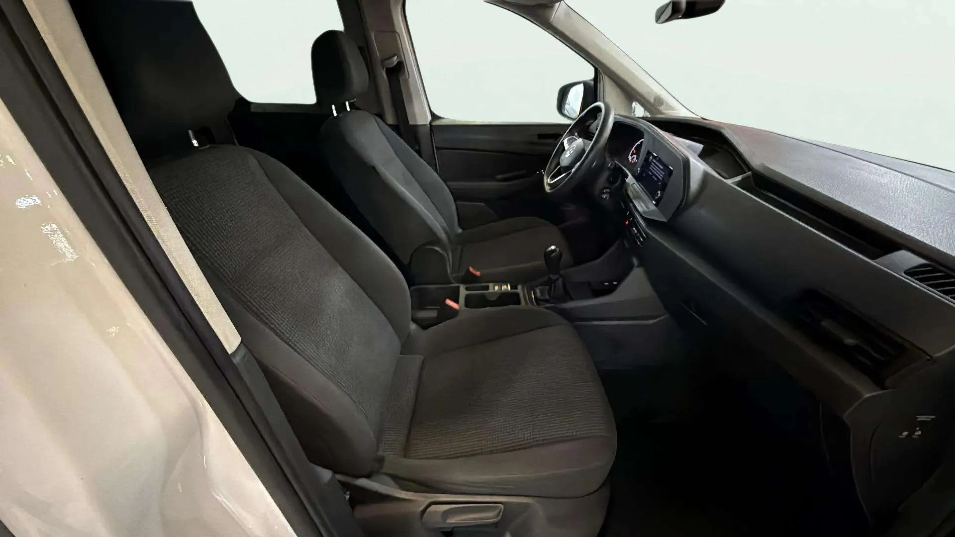 Volkswagen Caddy California 2.0 TDI - foto 12