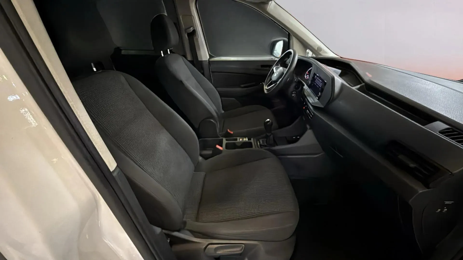 Volkswagen Caddy California 2.0 TDI - foto 6