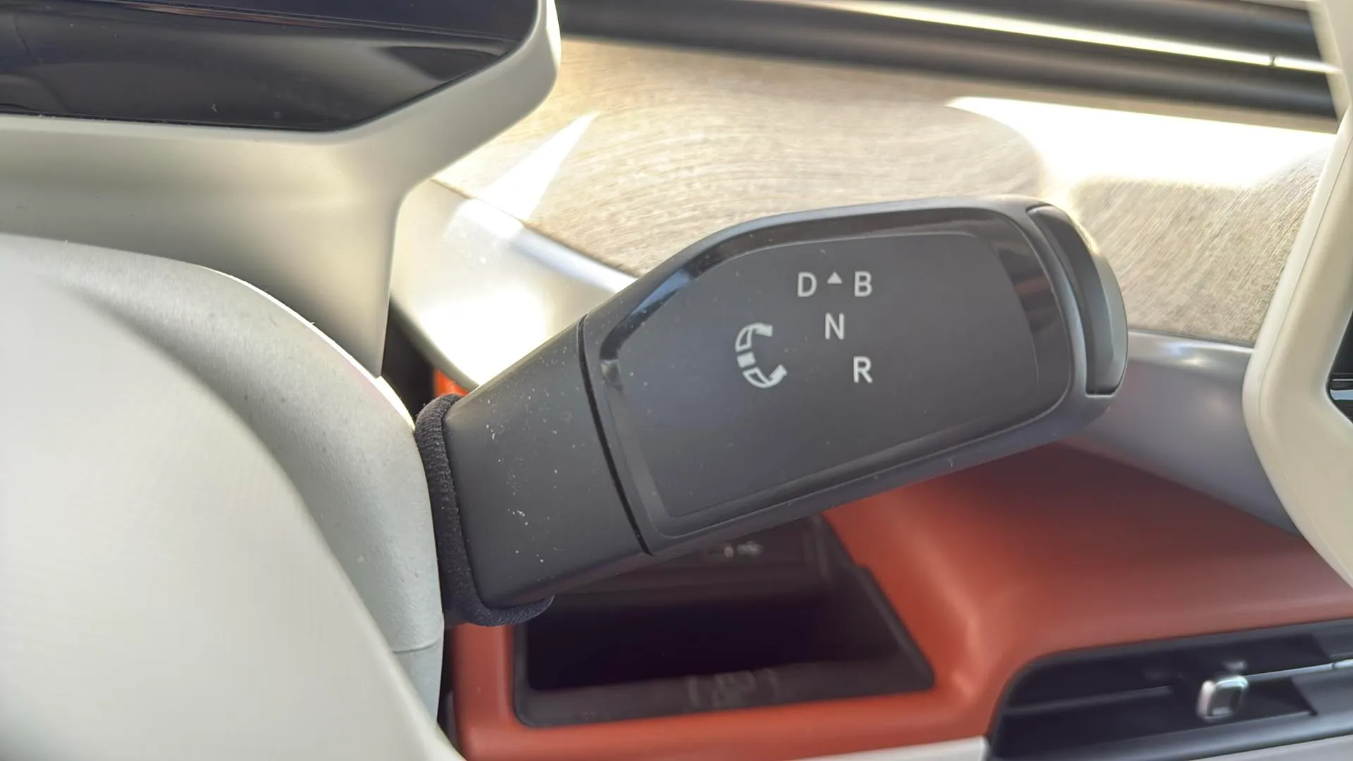 Volkswagen ID. Buzz - foto 16