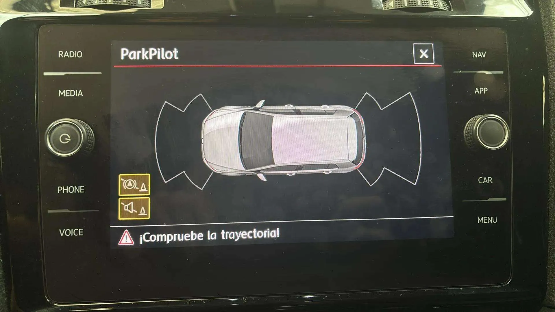 Volkswagen Golf GTI Performance 2.0 TSI DSG - foto 18