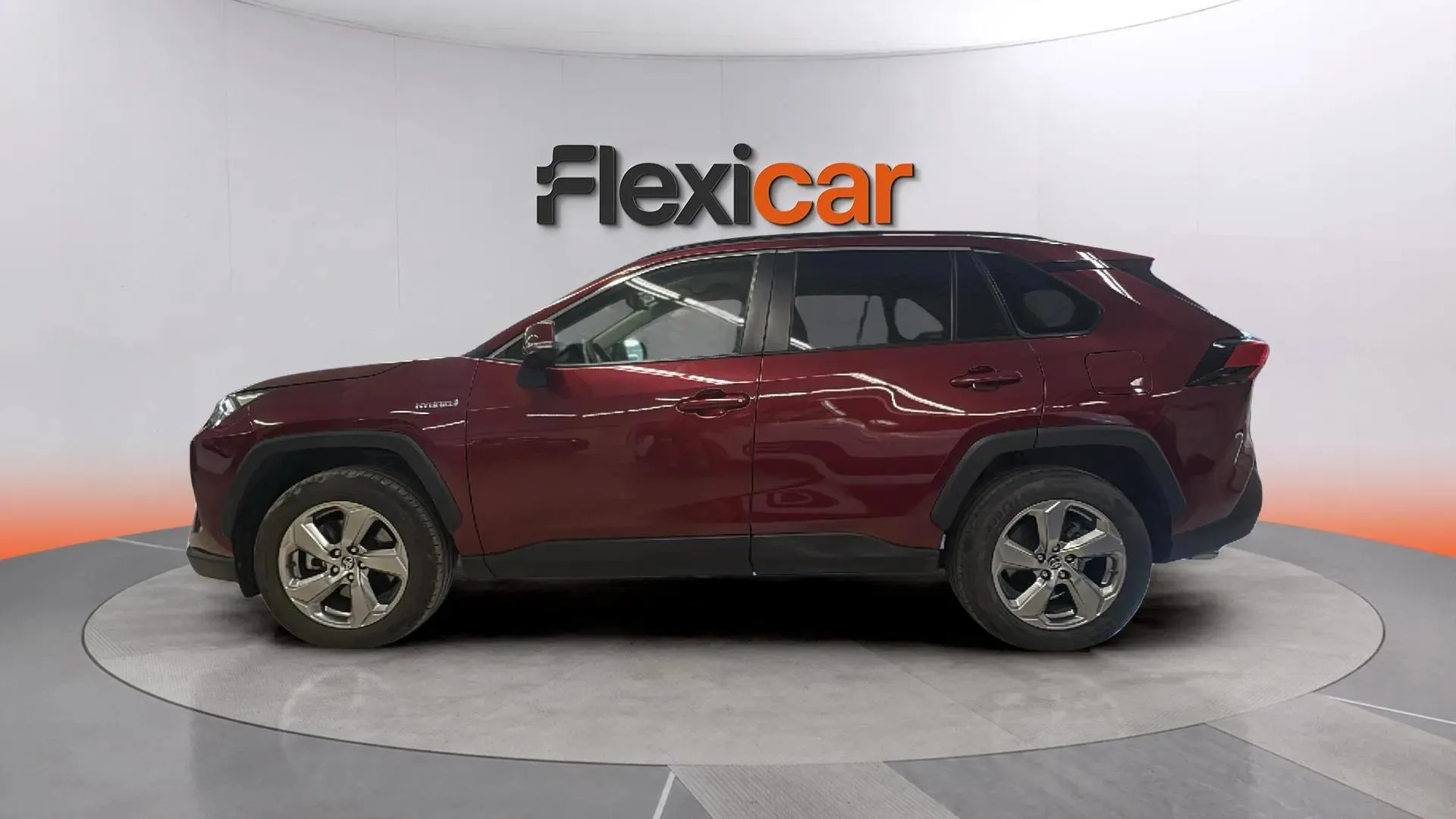 Toyota RAV4 2.5l 220H Advance - foto 4