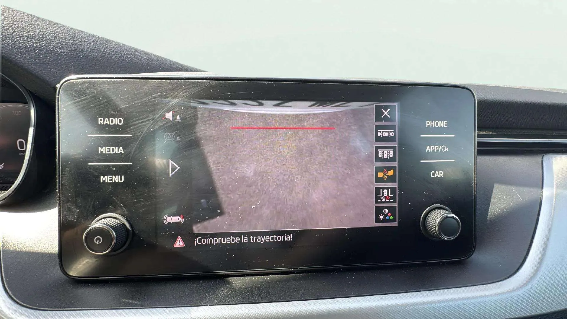 Škoda Kamiq 1.5 TSI Ambition - foto 19