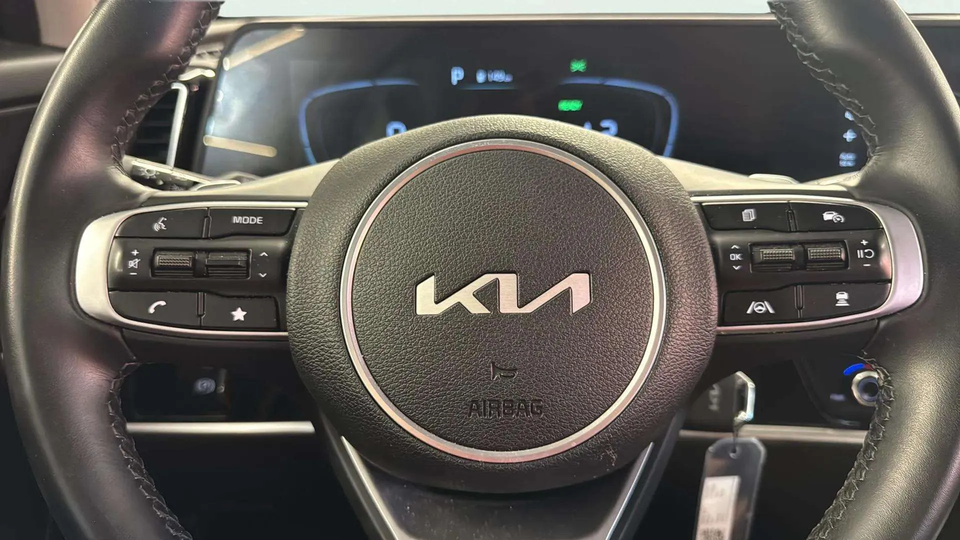 Kia Sportage 1.6 T-GDi HEV Drive 4x2 - foto 13